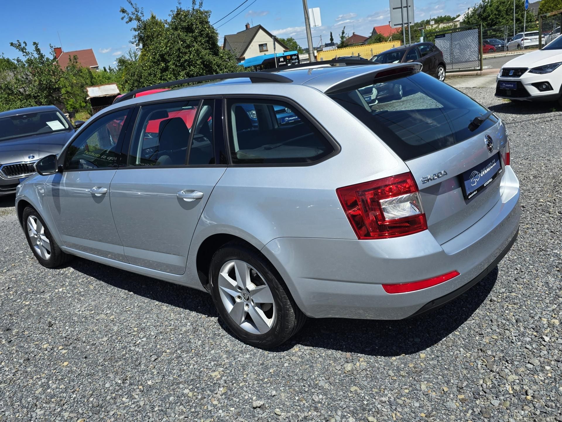 Škoda Octavia, 1.2 TSI BOHATÁ VÝBAVA 66Tis km - fotka 3