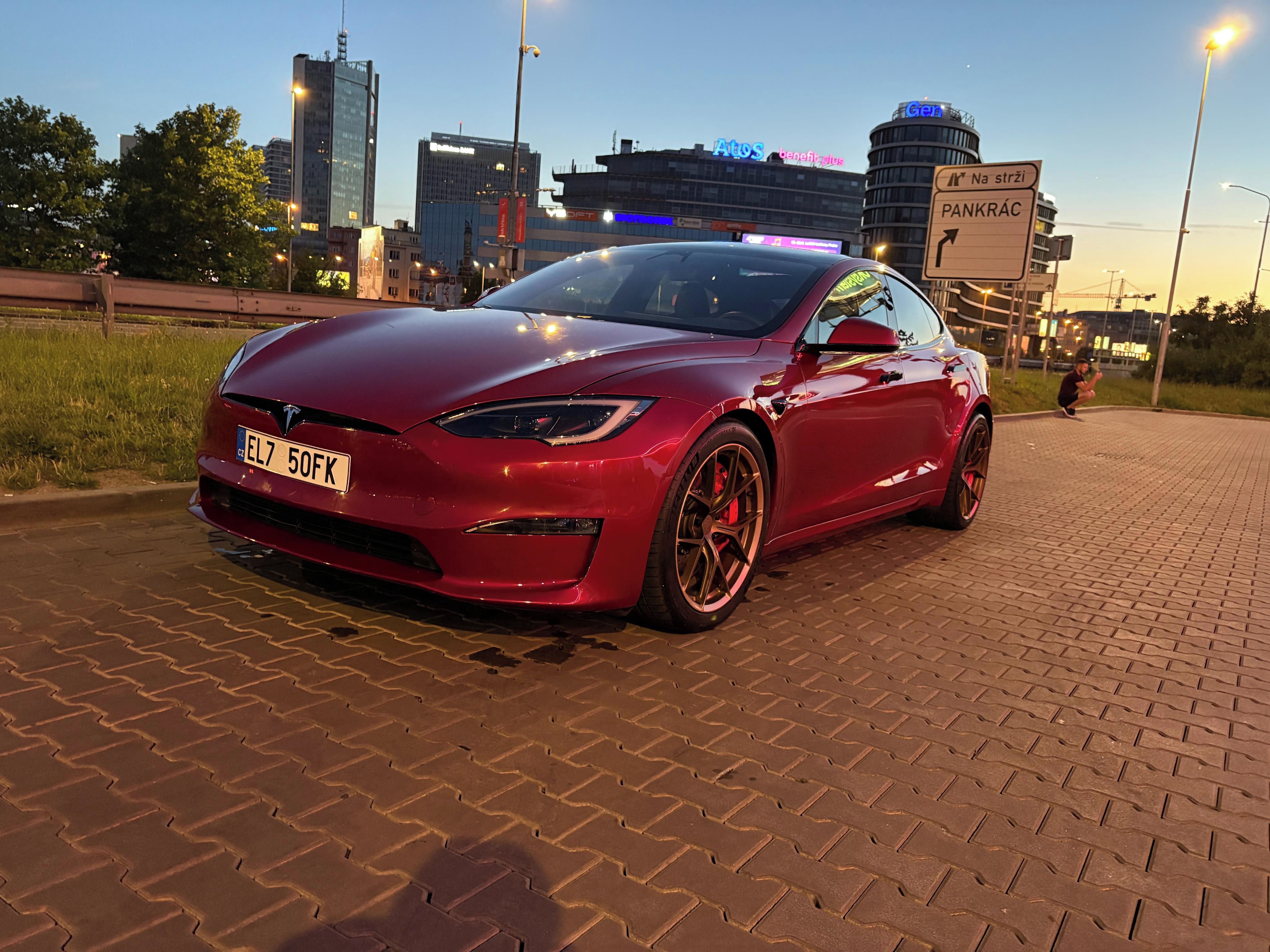 Tesla Model S, Plaid Track Package 1020HP