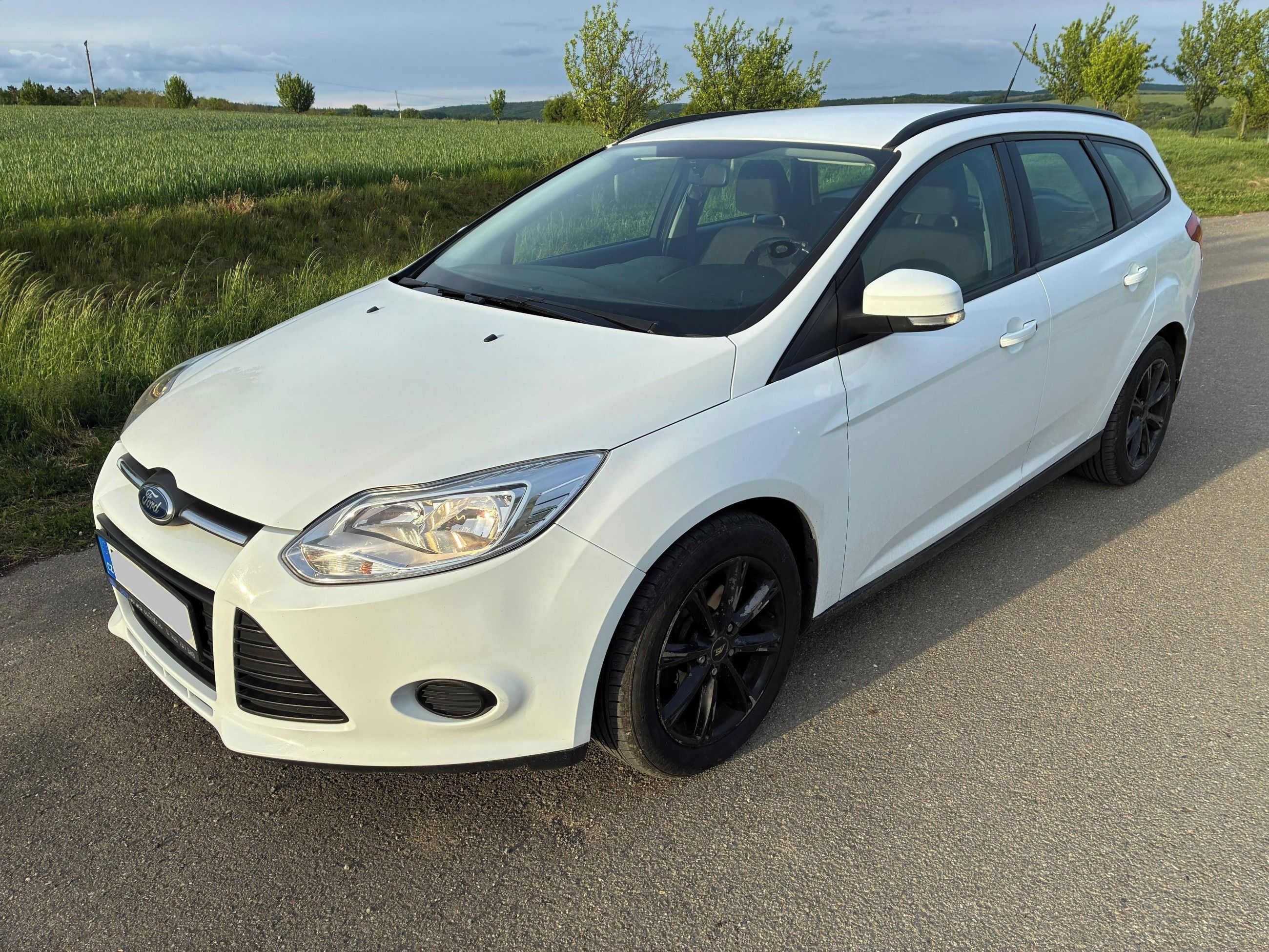 Ford Focus, 1.6i AT Combi, naj. 149.000 km - fotka 2