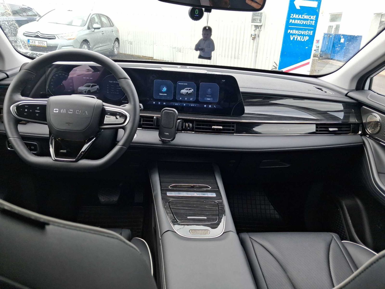 Omoda 5, 1.6 T, Automat, ČR,1.maj - fotka 3
