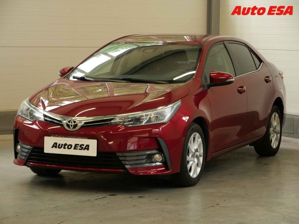 Toyota Corolla, 1.6i,1.maj,ČR - fotka 3