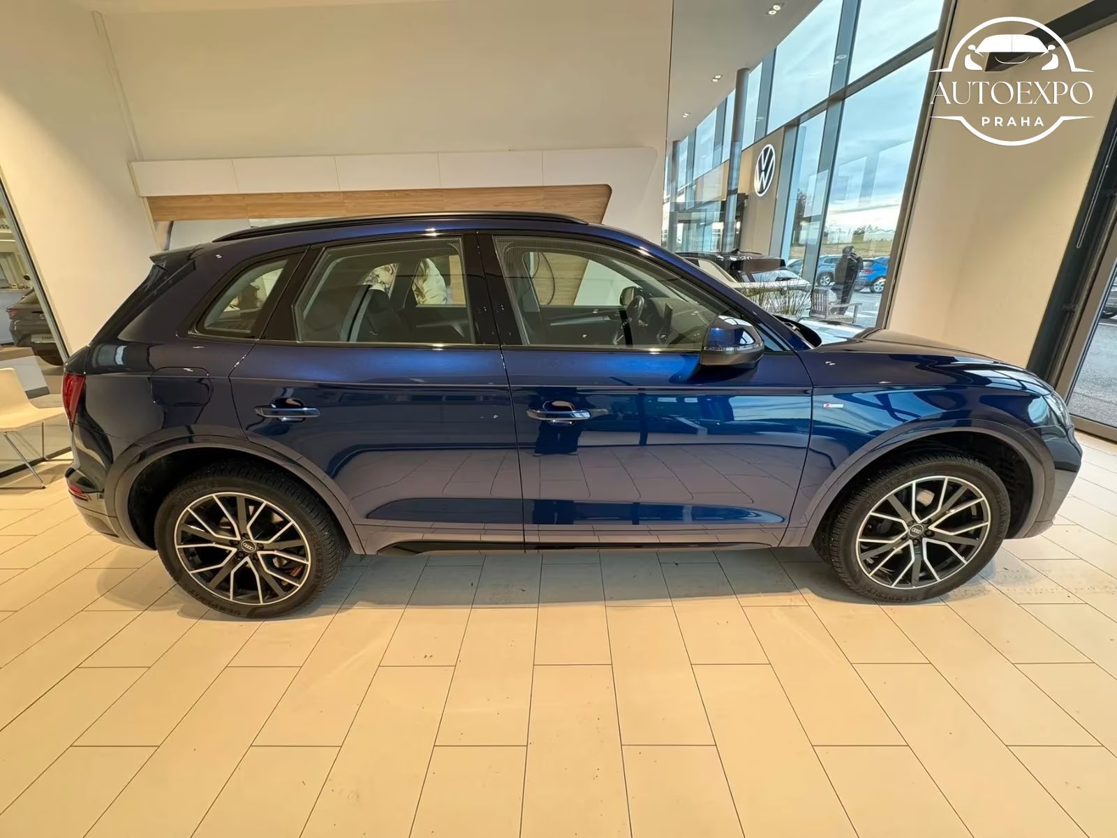 Audi Q5, 40 TDI quattro S line - fotka 5