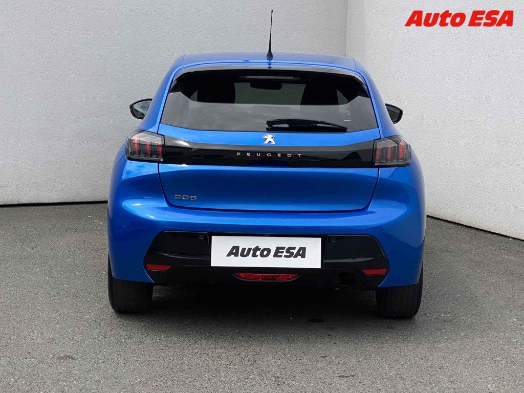 Peugeot 208, 1.2,Allure - fotka 5