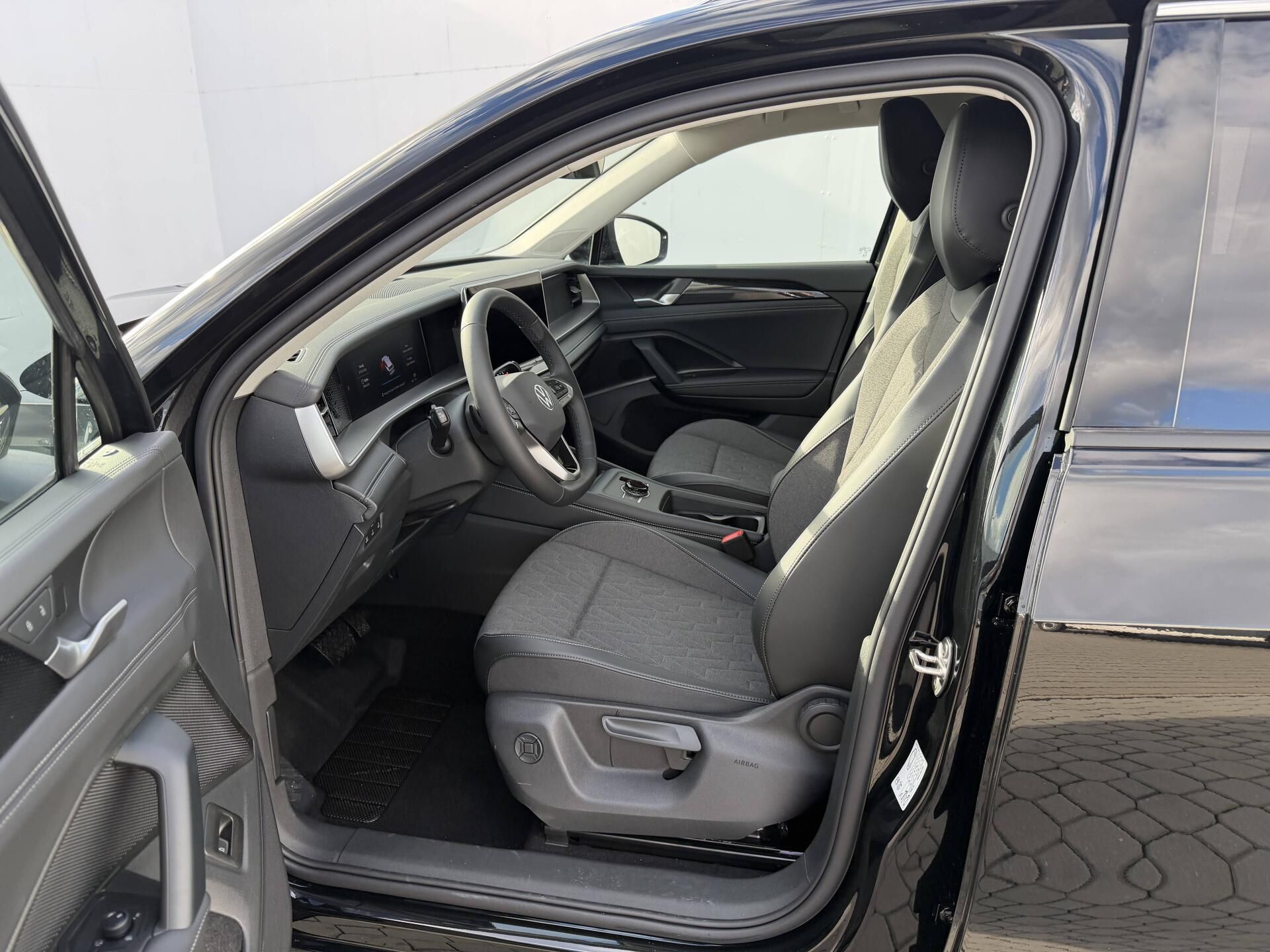 Volkswagen Tayron, People 7DSG mHEV 1,5eTSi - fotka 5