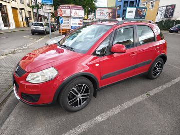 Suzuki SX4 r.v. 2013 127tkm