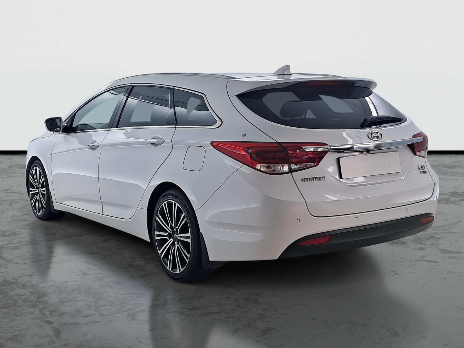 Hyundai i40, 1.7 CRDi, Automat, Kůže, Navi - fotka 4