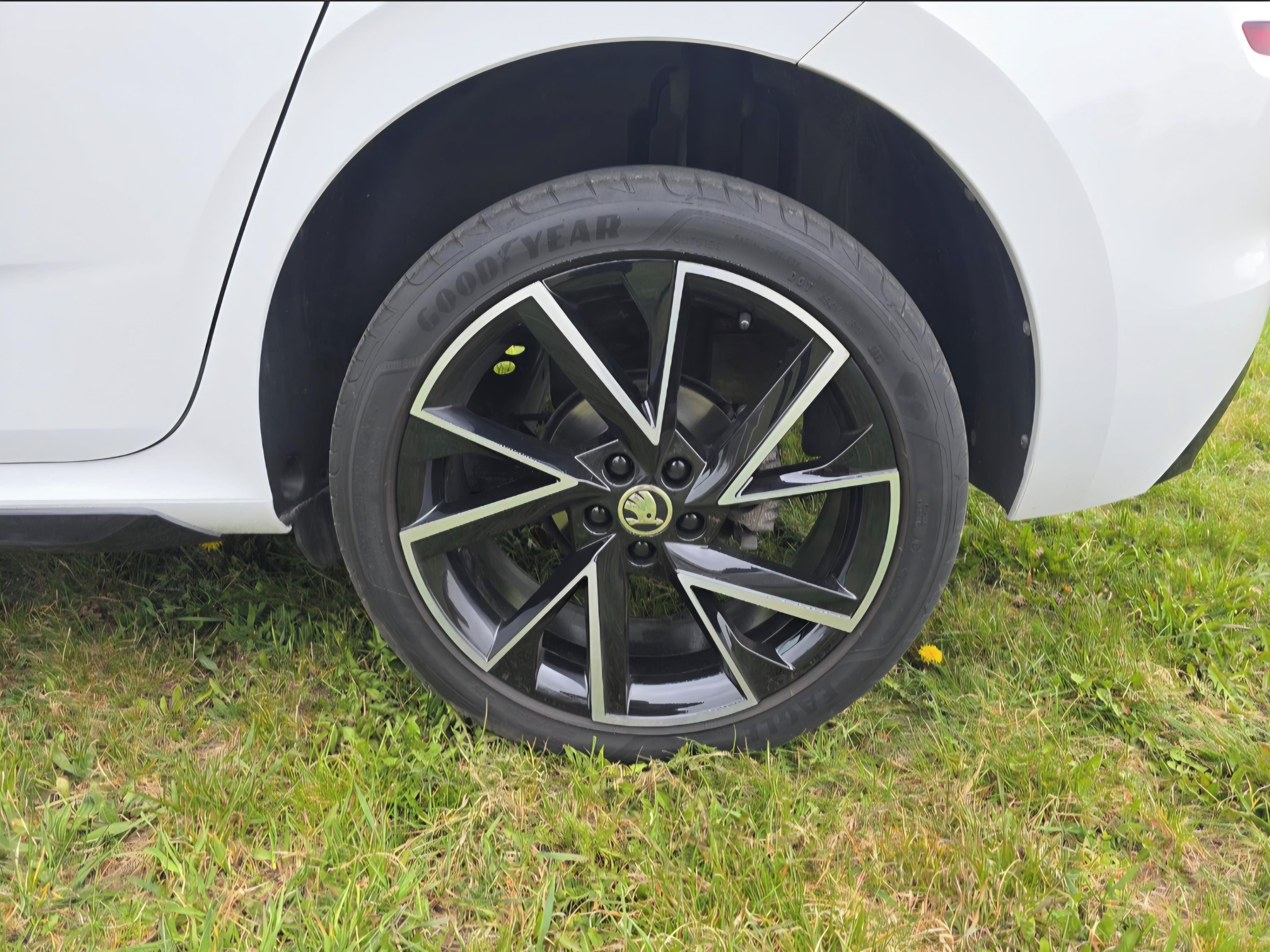 Škoda Kamiq, Monte Carlo - fotka 6