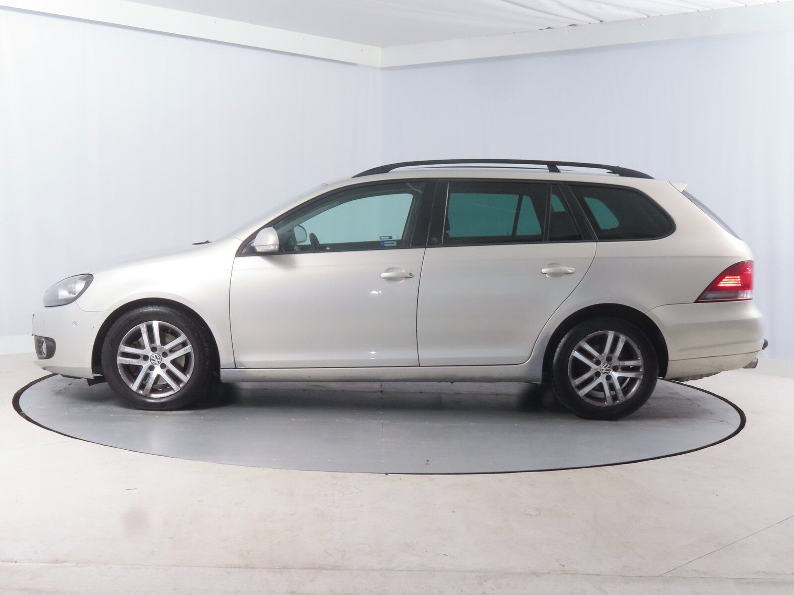 Volkswagen Golf, 1.6 TDI, Comfortline, 4X4 - fotka 3
