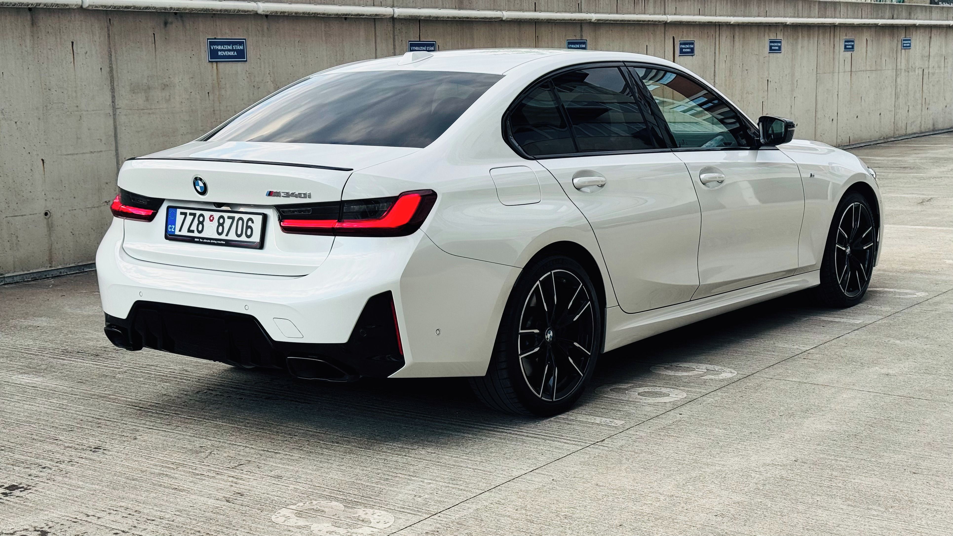 BMW Řada 3, M340i xDrive - fotka 2