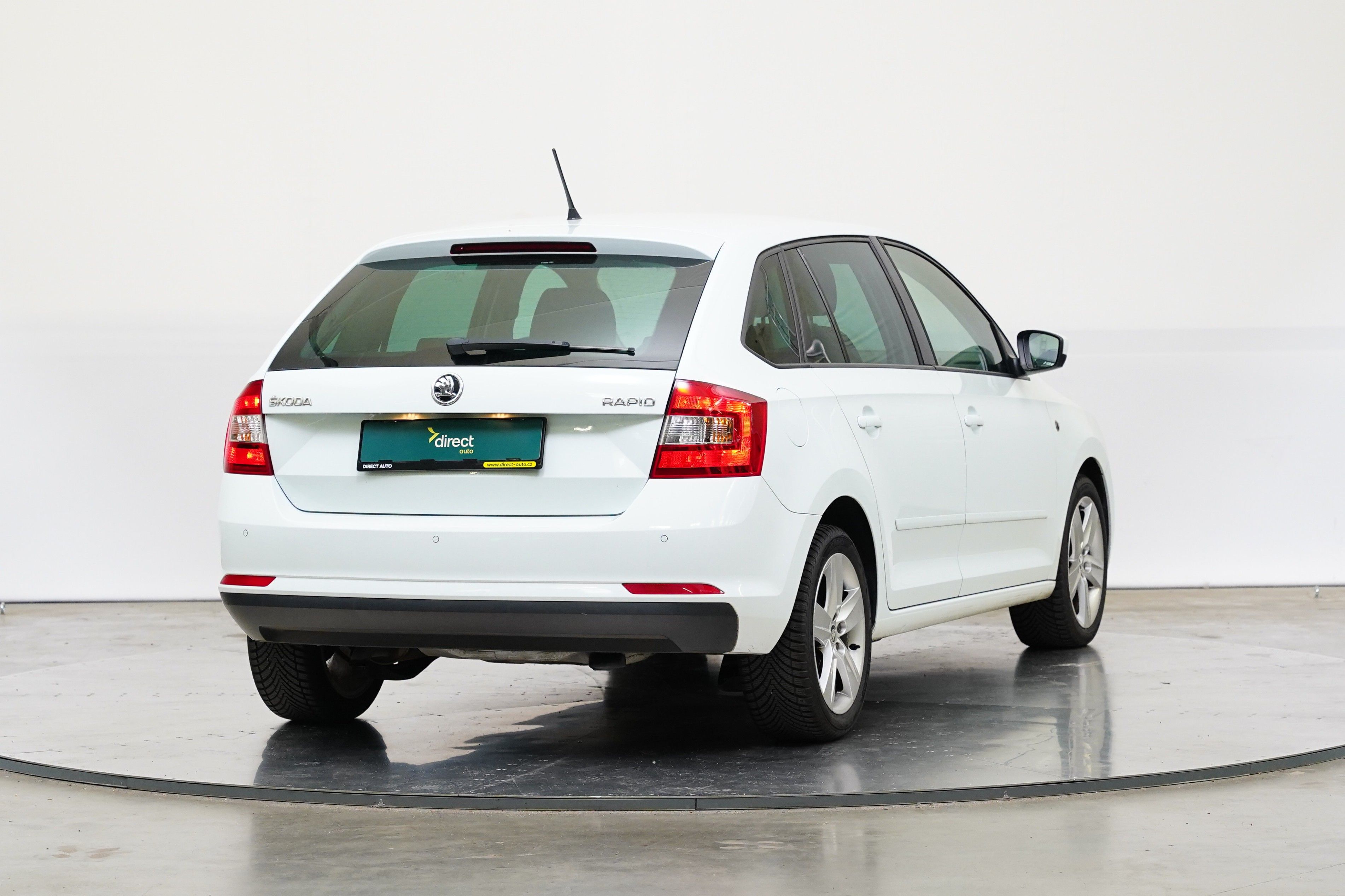 Škoda Rapid, 1.2 TSI 63 kW Elegance - fotka 2