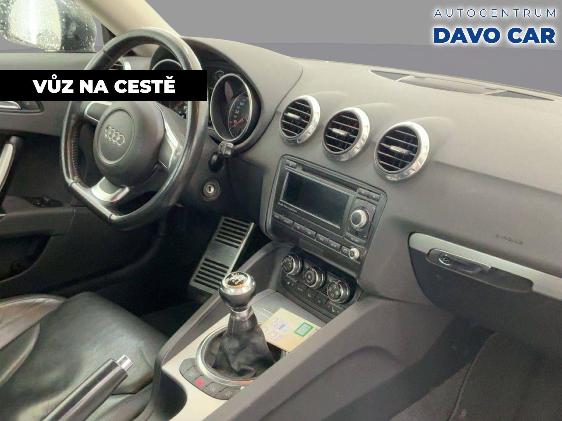Audi TT, 2,0 TFSI 147kW Kůže Xenon - fotka 3
