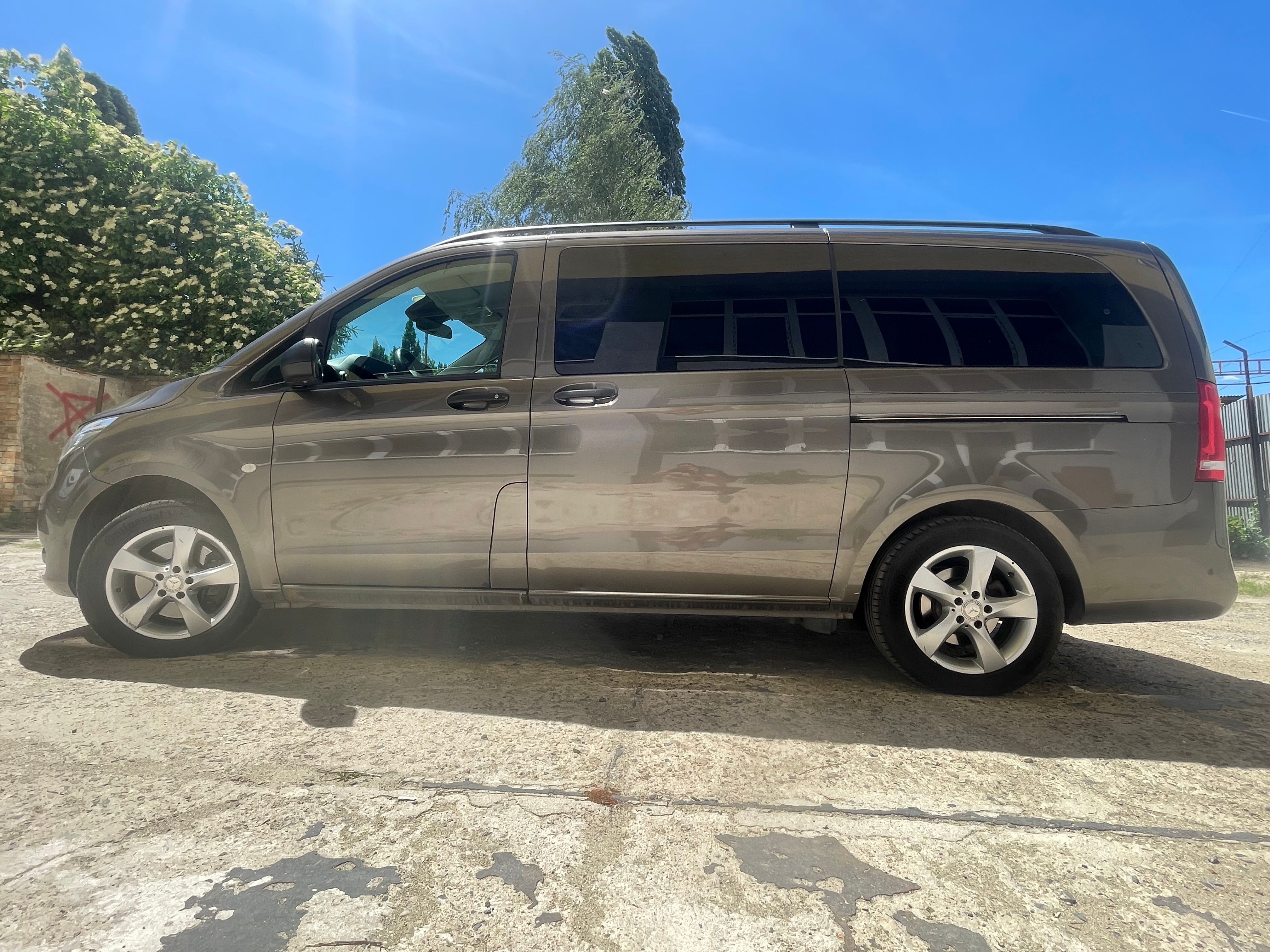 Mercedes-Benz Vito, 119 CDI 4MATIC 140 kW Tourer