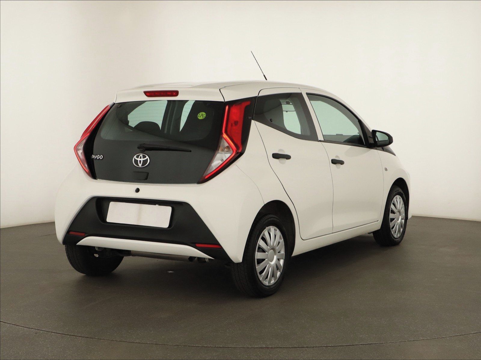 Toyota Aygo, 1.0 VVT-i, LPG, Klima - fotka 5