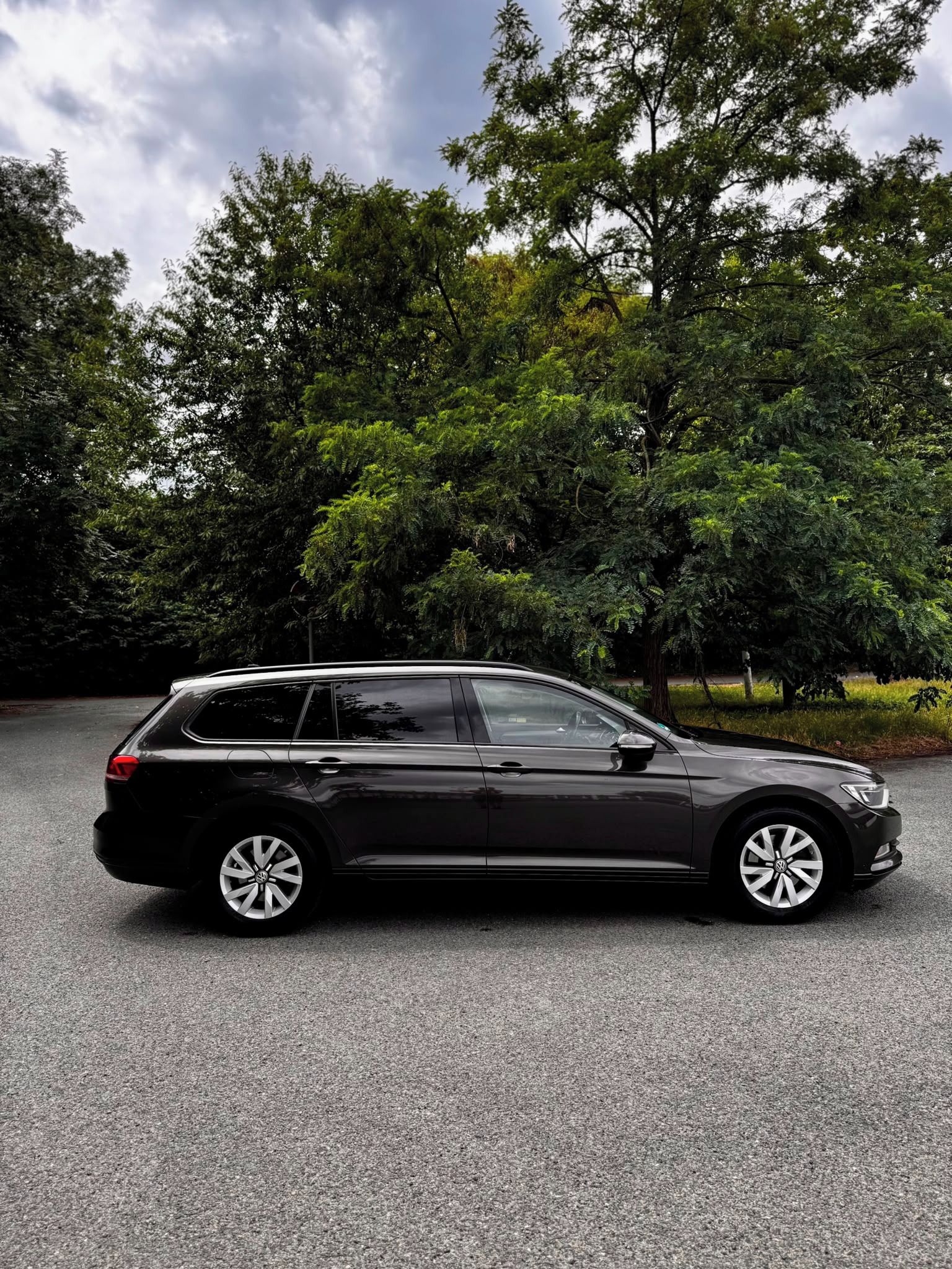 Volkswagen Passat, Passat kombi 2.0TDI-DSG - fotka 3