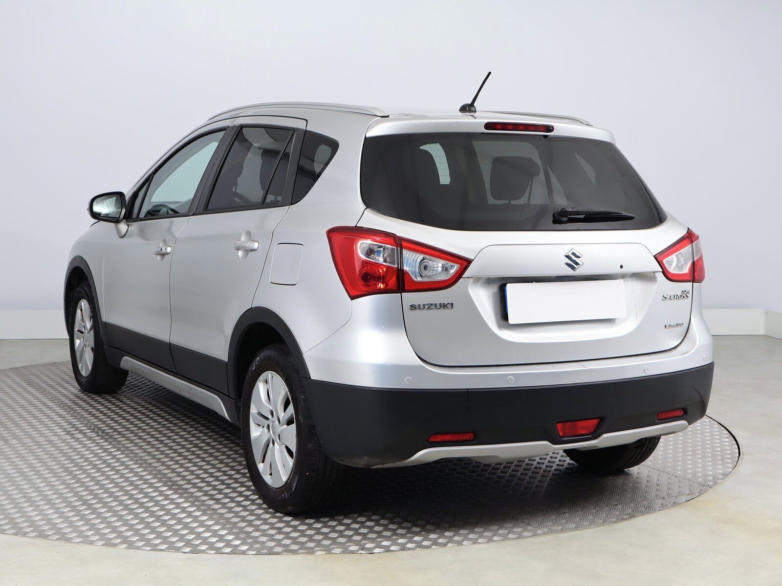Suzuki SX4 S-Cross, 1.6 VVT AllGrip, 4X4, ČR - fotka 4