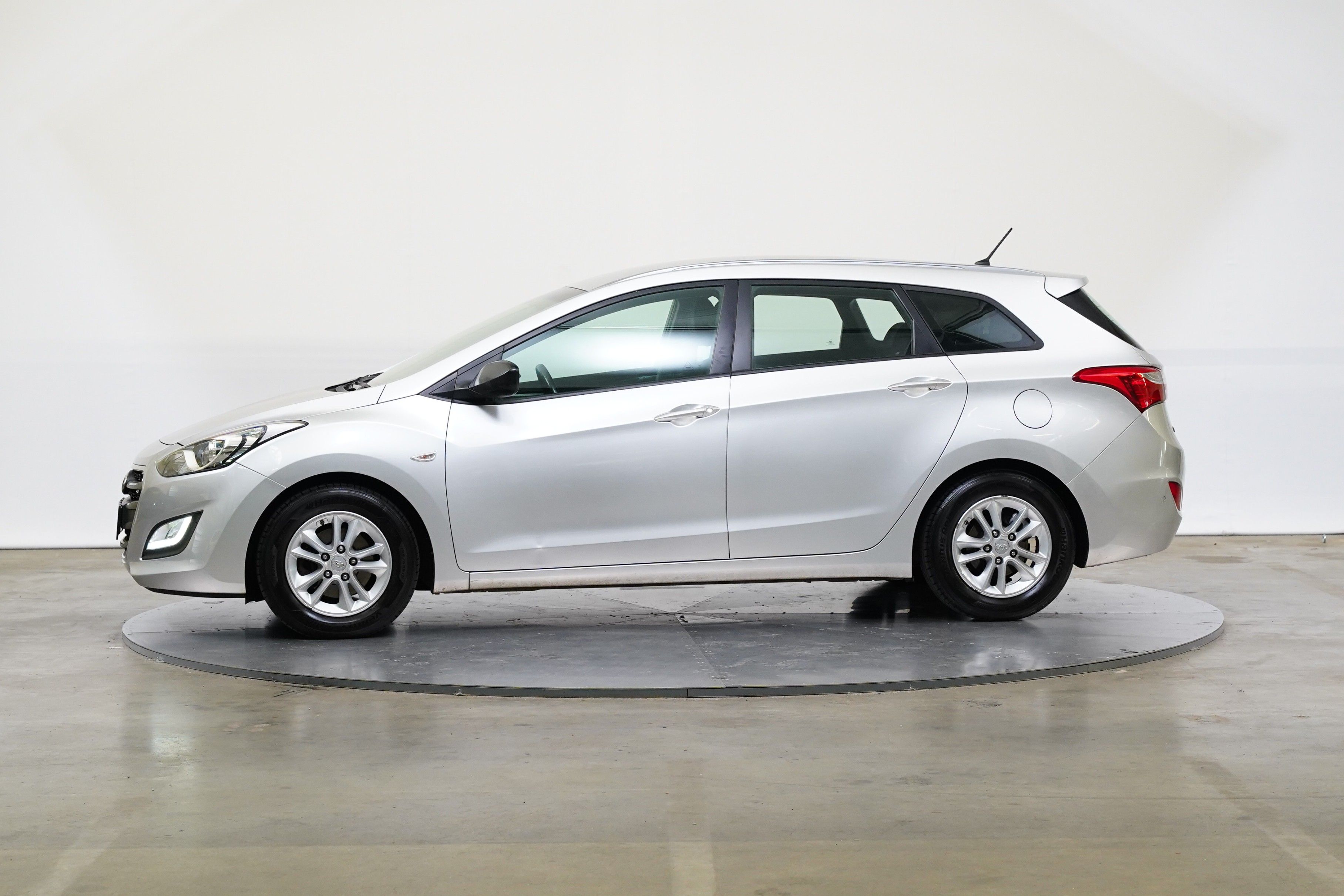 Hyundai i30, 1.6 CRDi 81 kW - fotka 3