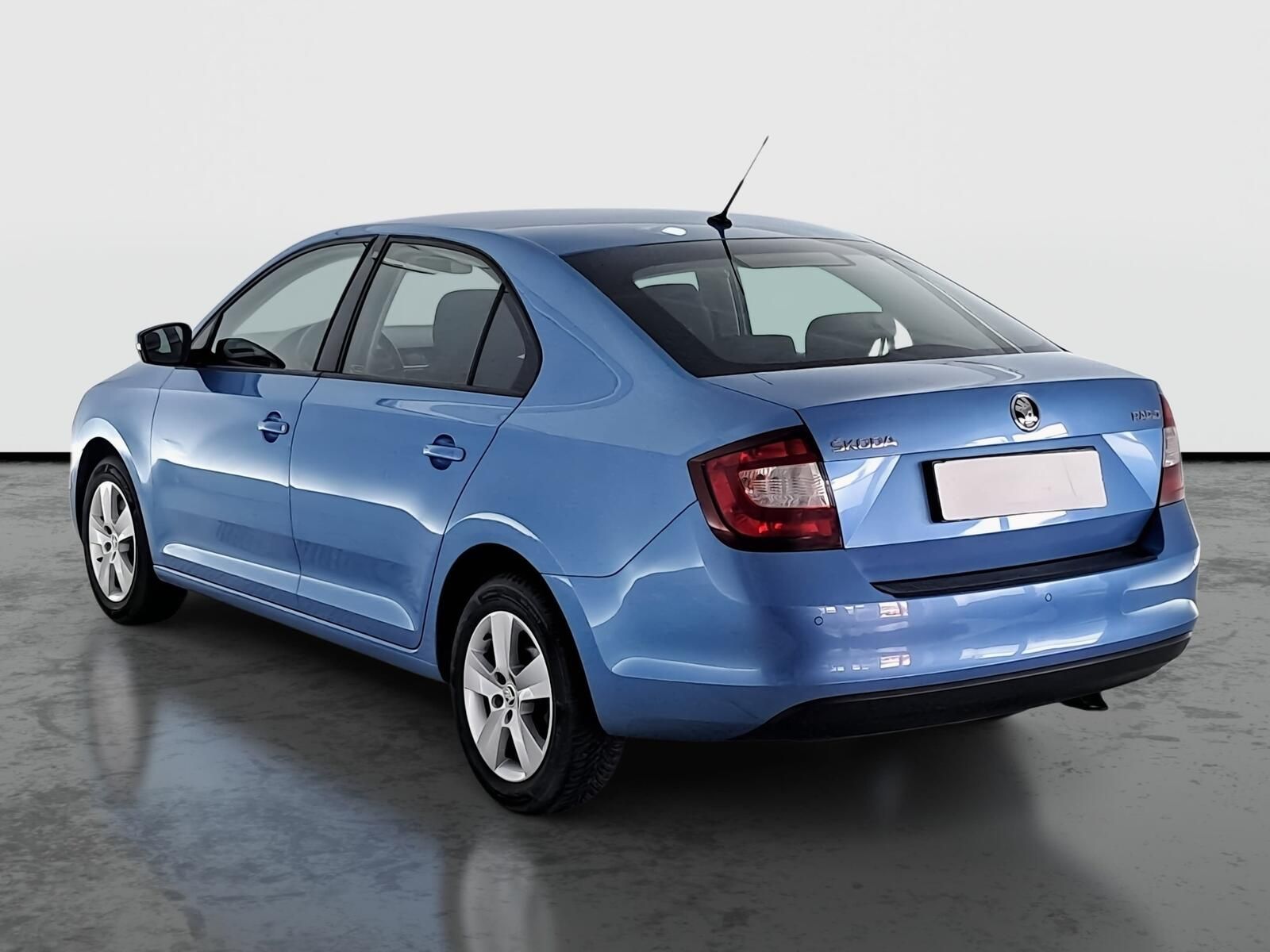 Škoda Rapid, 1.0 TSI, Ambition, Serv.kniha - fotka 4