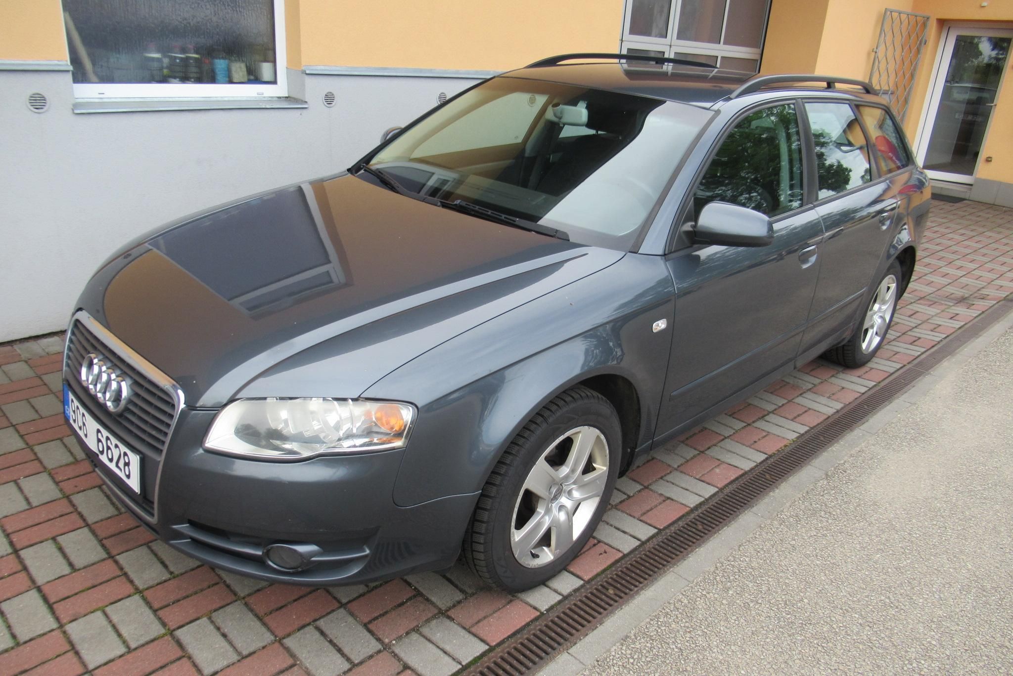 Audi A4, 1.9 TDi  AUT. KLIMA - fotka 5