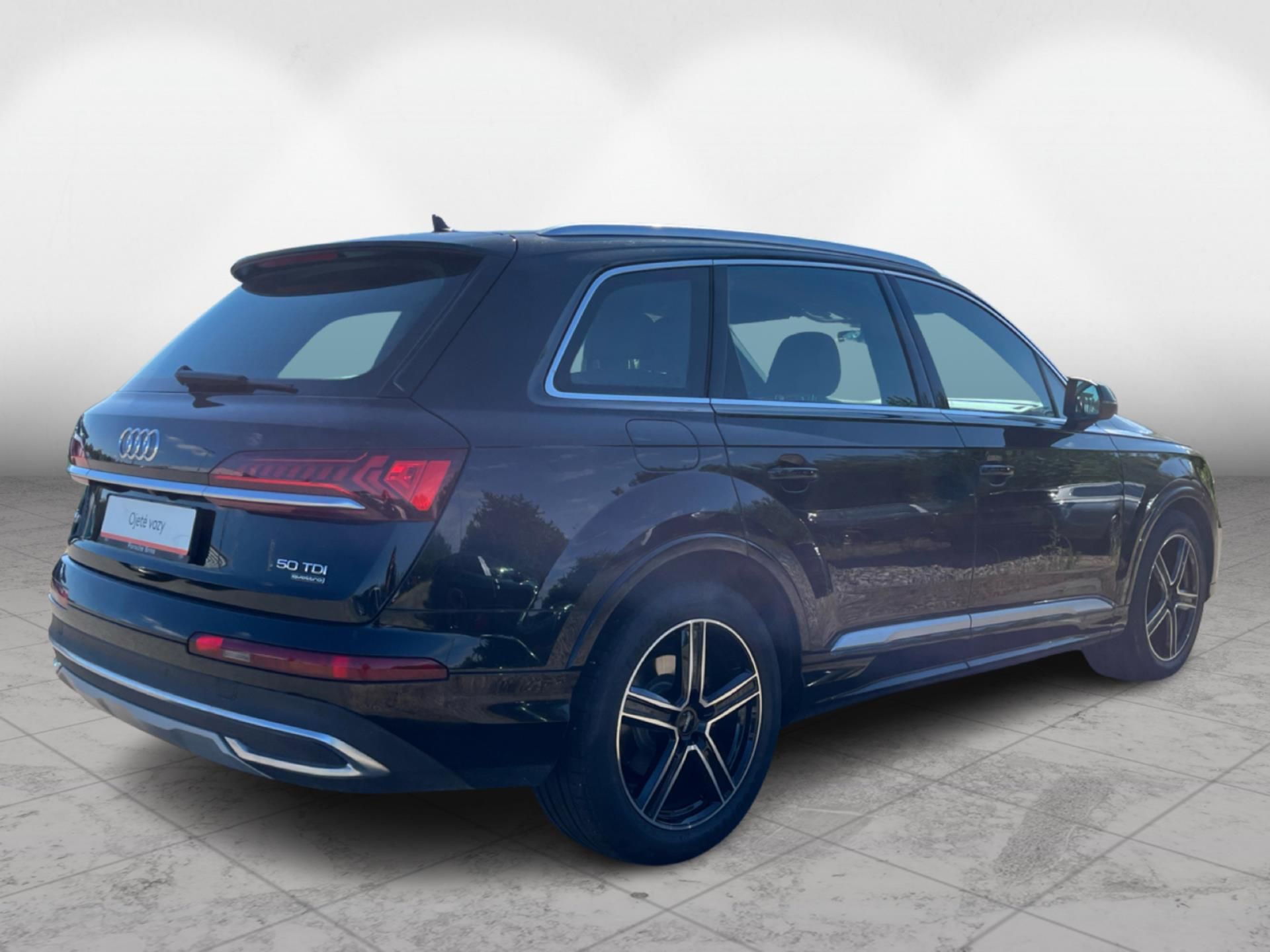 Audi Q7, 50TDi quattro S-line - fotka 2