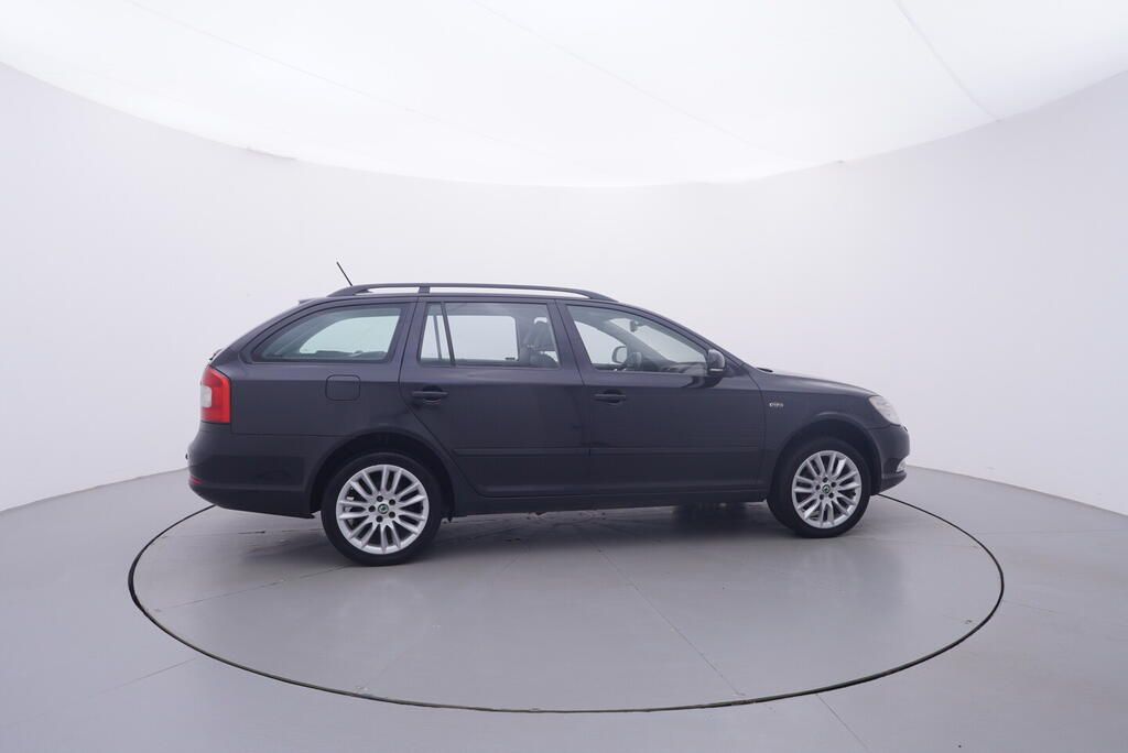 Škoda Octavia, L&K 2.0 TDI 103 kW - fotka 6