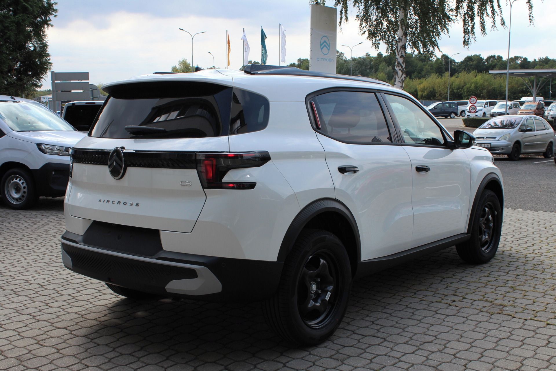 Citroën C3 Aircross, PLUS Turbo 100k Manual - fotka 5