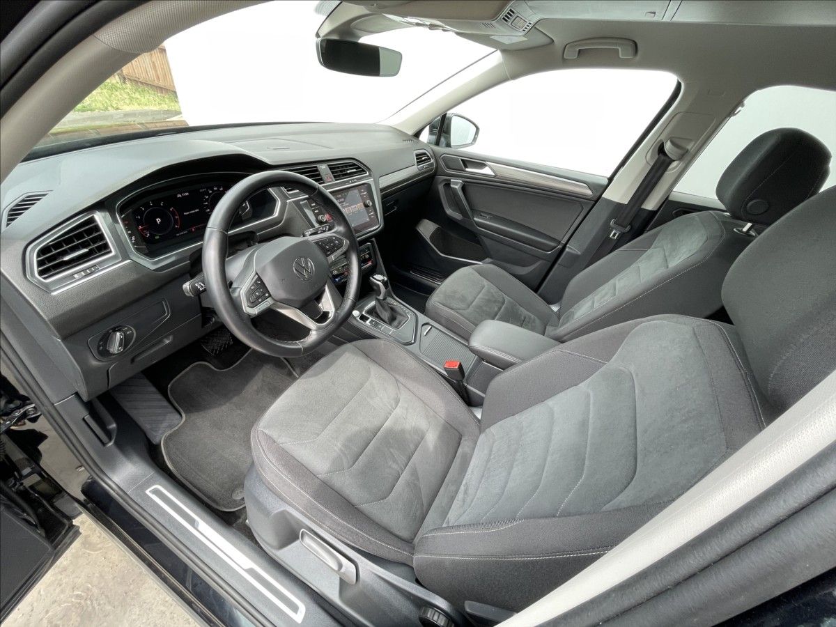 Volkswagen Tiguan Allspace, 1,5 TSI DSG EVO Elegance ACC - fotka 5