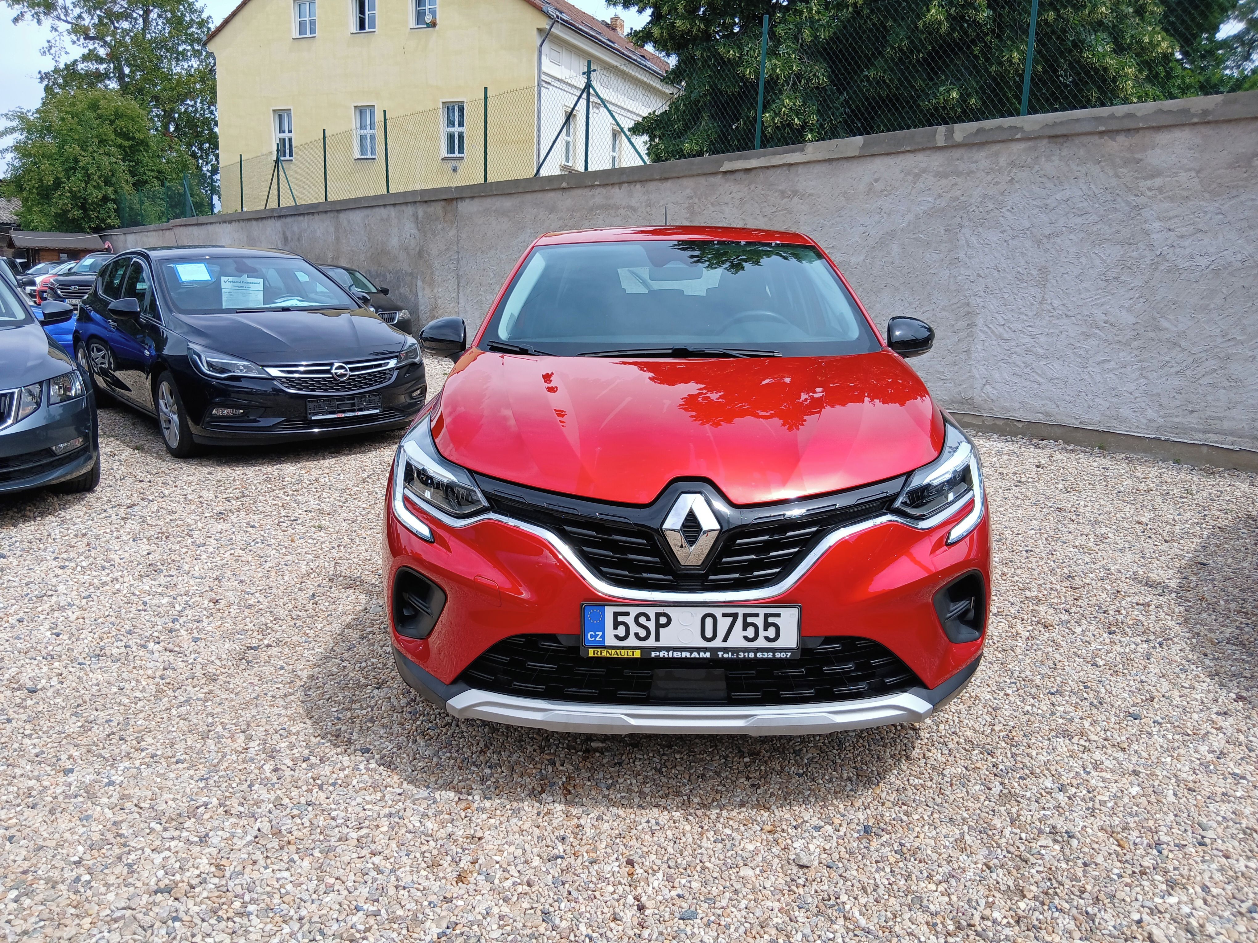 Renault Captur, 1.0i 67KW 1xMaj.ČR,Naj:40.550K - fotka 2