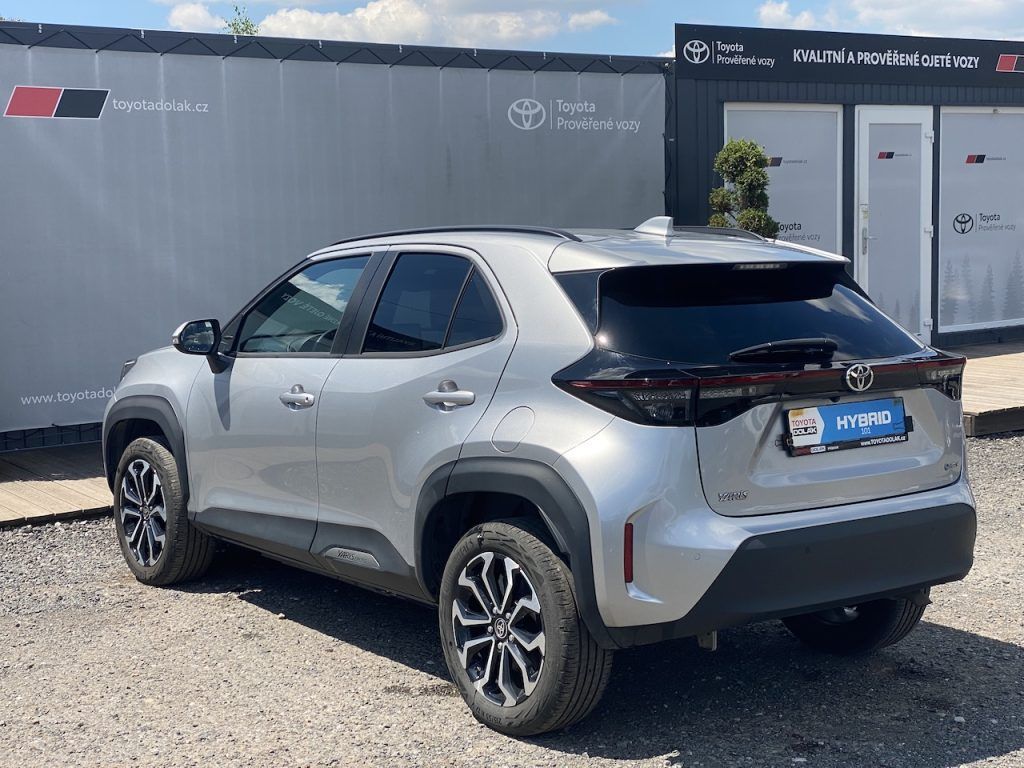 Toyota Yaris Cross, 1.5HEV, ČR-1m, Style, DPH - fotka 5