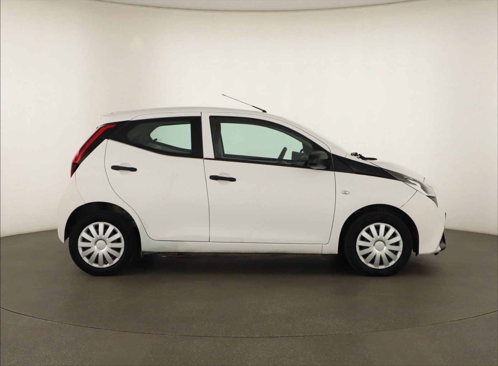 Toyota Aygo, 1.0 VVT-i, LPG, Klima - fotka 6