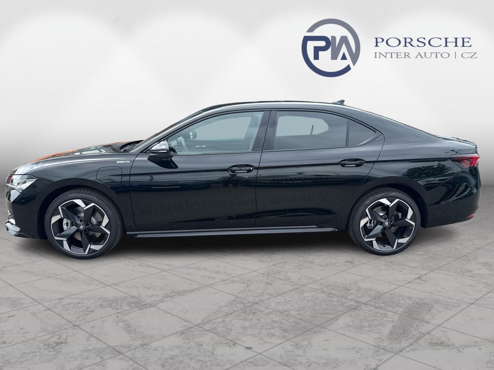 Škoda Superb, Sportline 1,5 TSI iV 200 kW DS - fotka 3