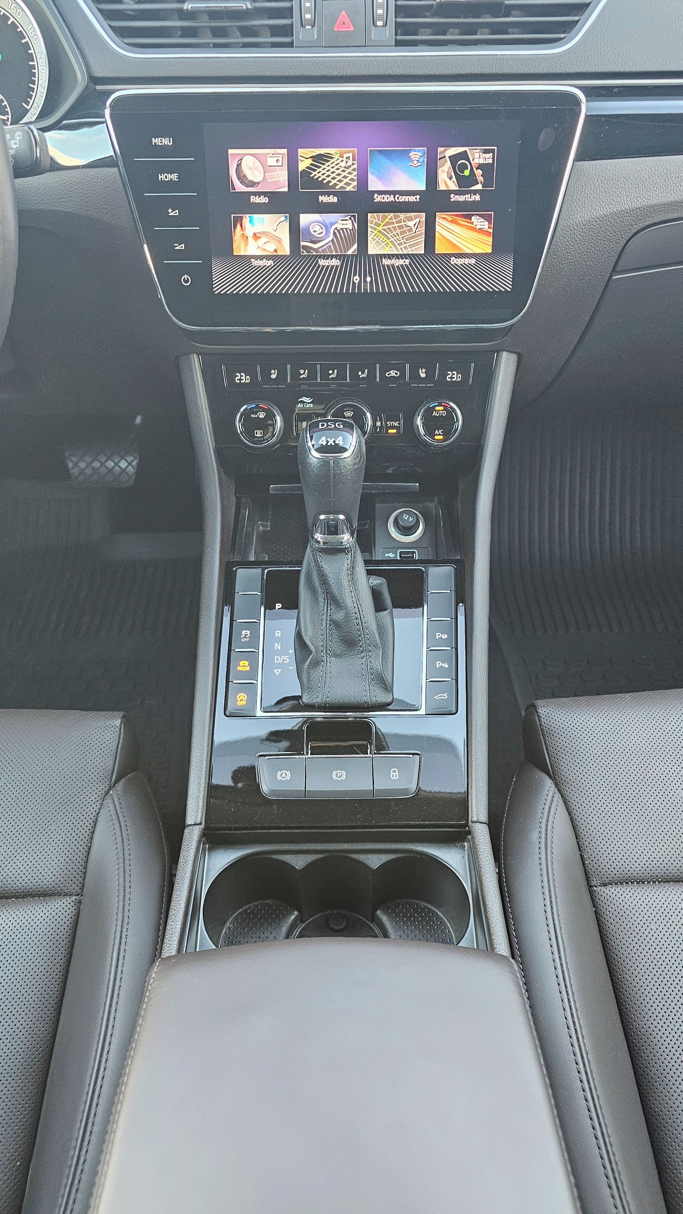 Škoda Superb, L&K,4x4,WEBASTO,CANTON - fotka 4