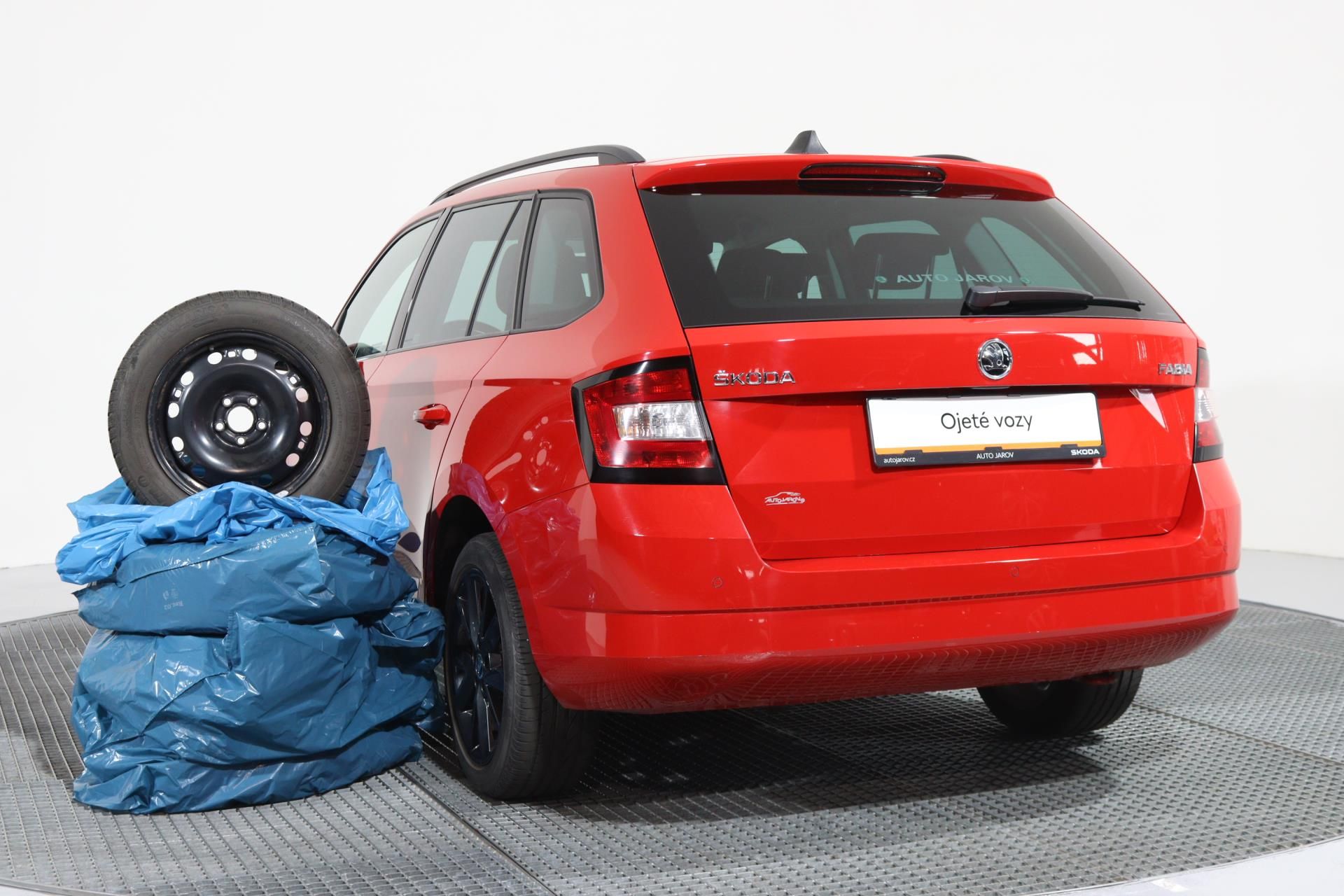 Škoda Fabia, COMBI STYLE 1,2 TSI 81 kW - fotka 6