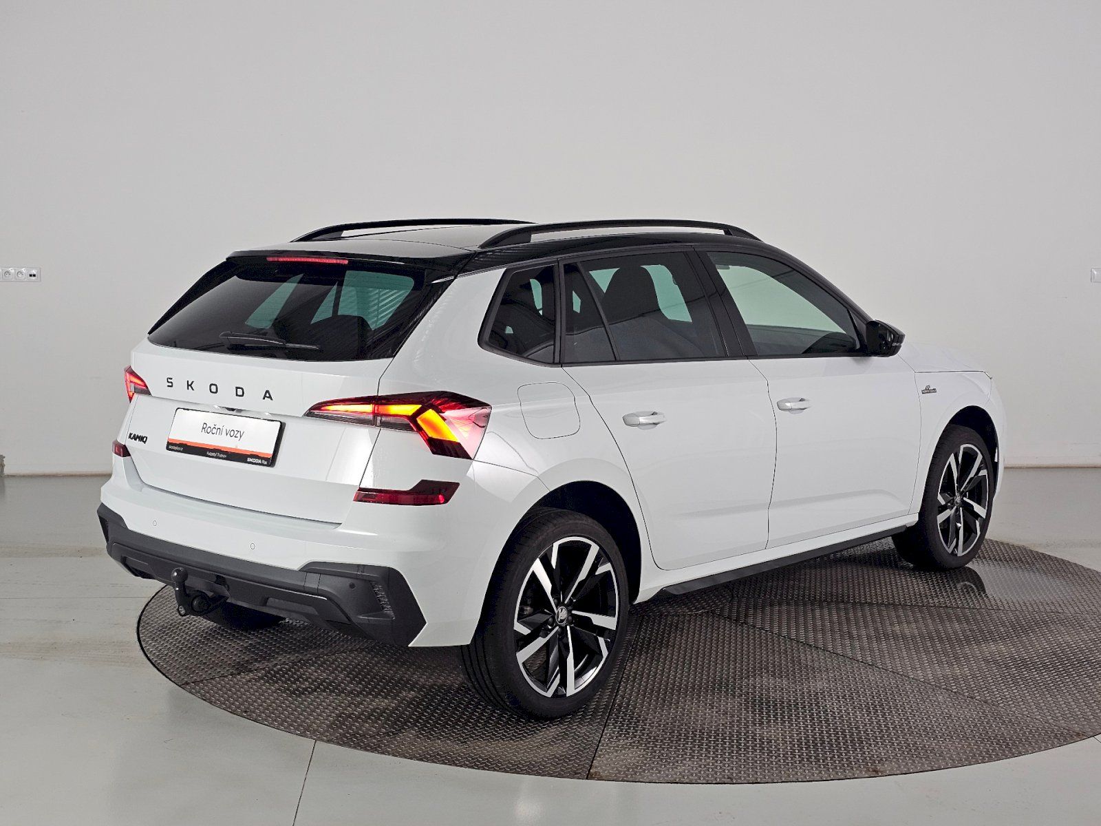 Škoda Kamiq, 1.0TSi 85kW MONTE CARLO - fotka 2