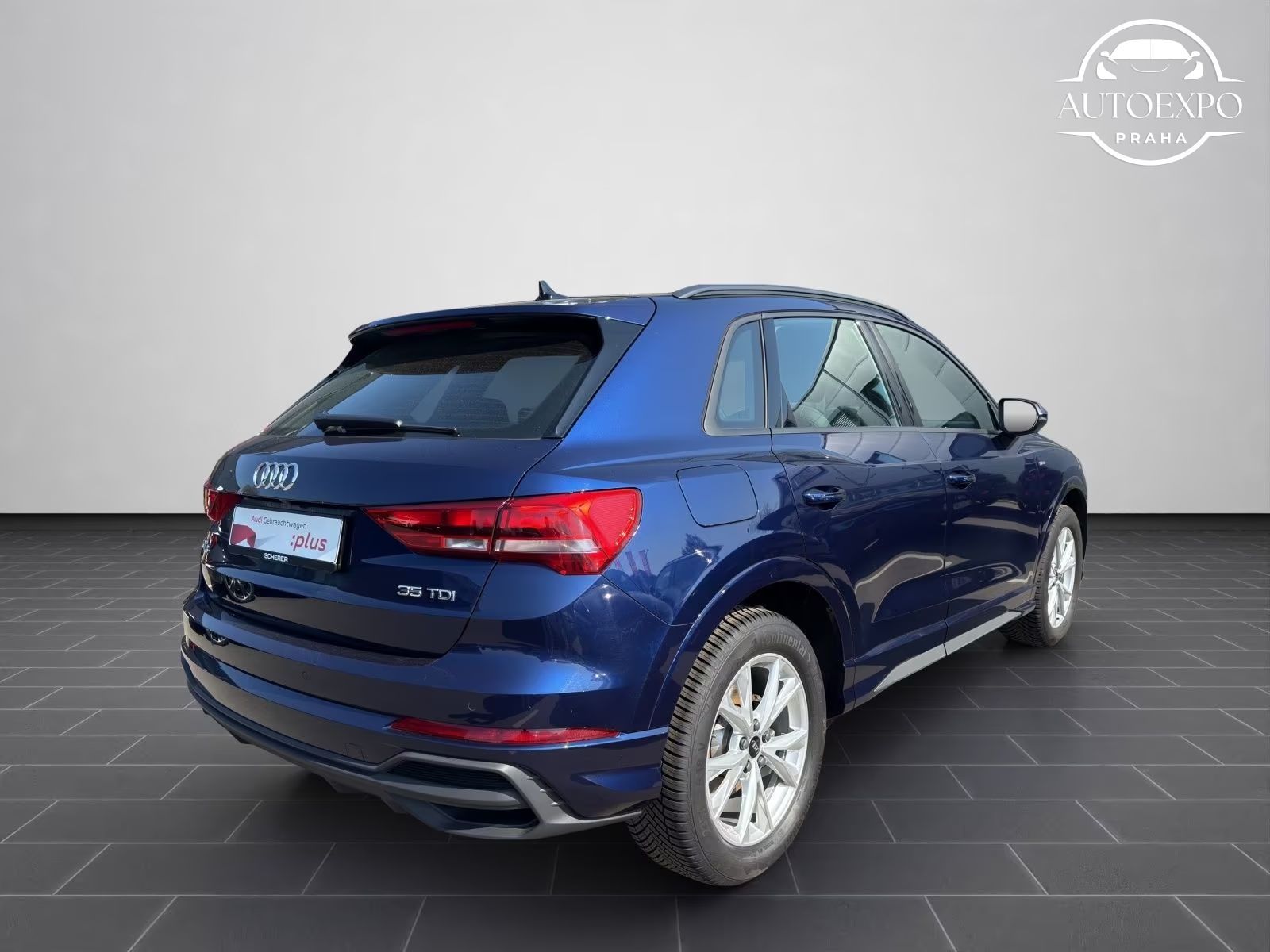 Audi Q3, 35 TDI S line S tronic - fotka 4
