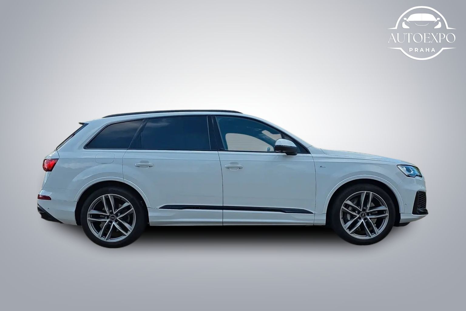 Audi Q7, 55 TFSI e quattro S line - fotka 3