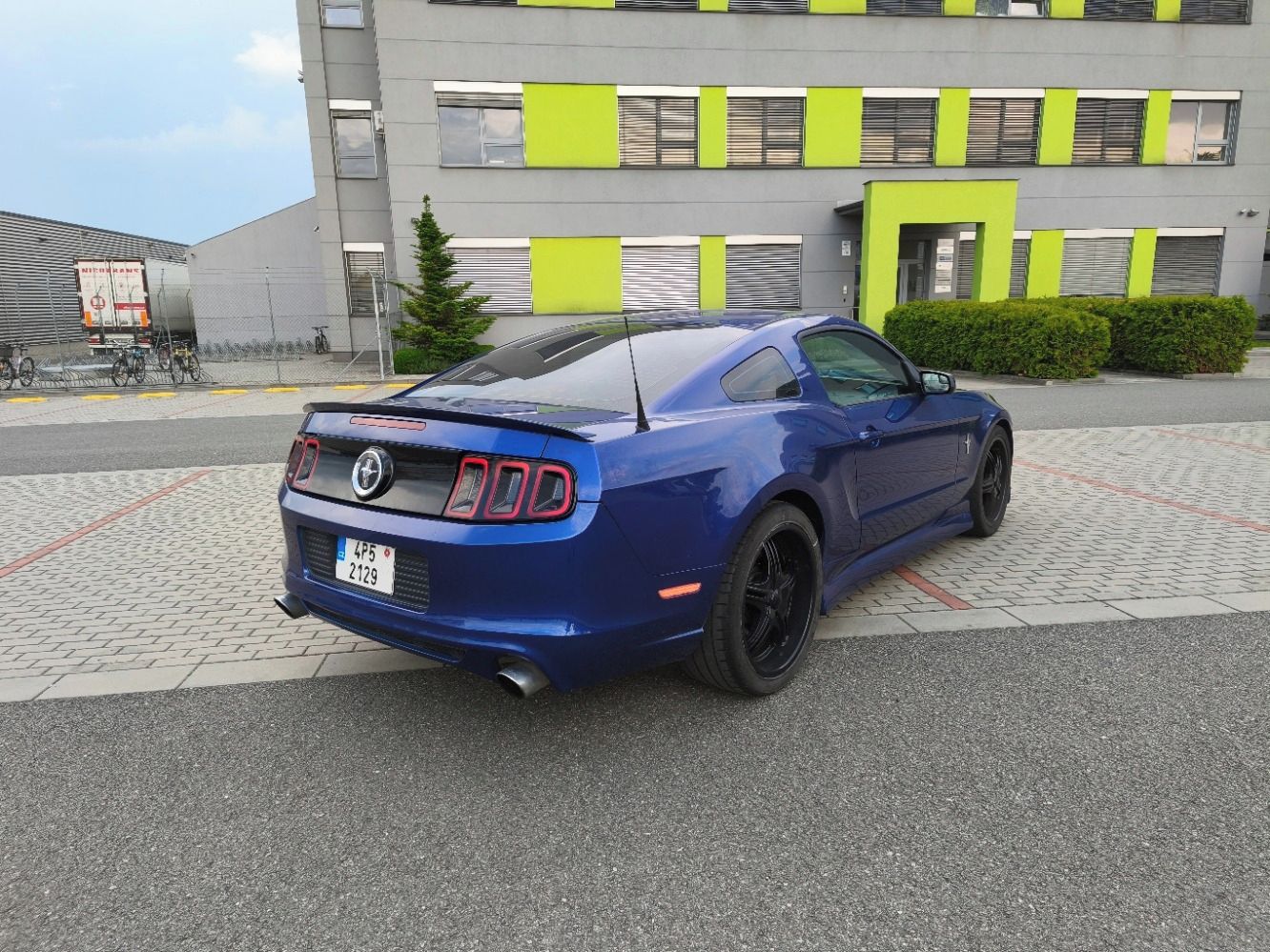 Ford Mustang - fotka 5