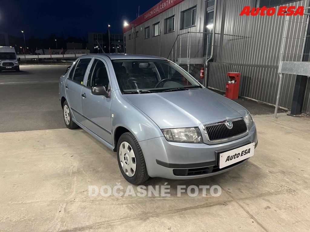 Škoda Fabia, 1.2i,2.maj,ČR,servis.kniha