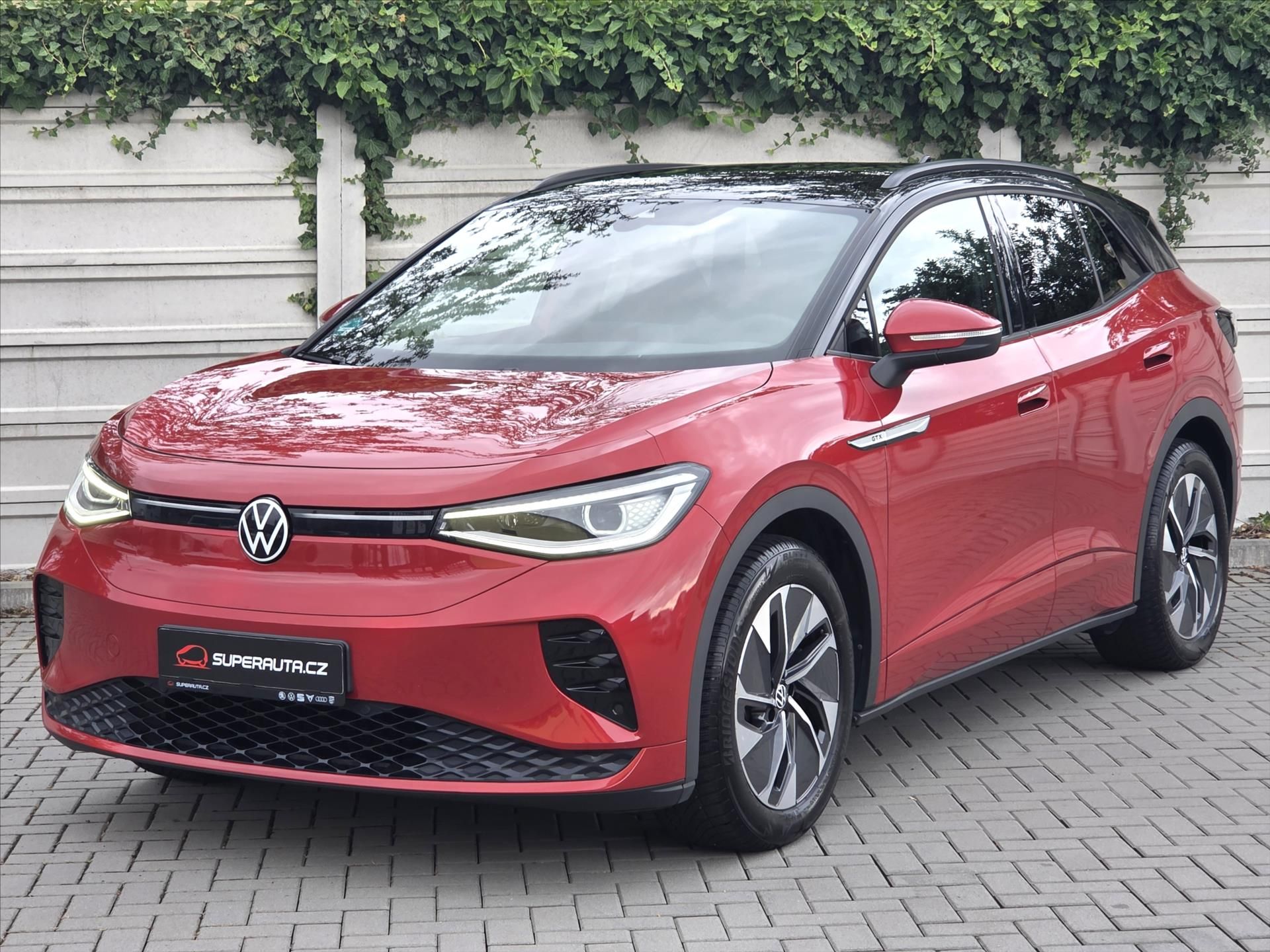 Volkswagen ID.4, GTX 4x4 Tažné z. SoH 93% 1.maj - fotka 3