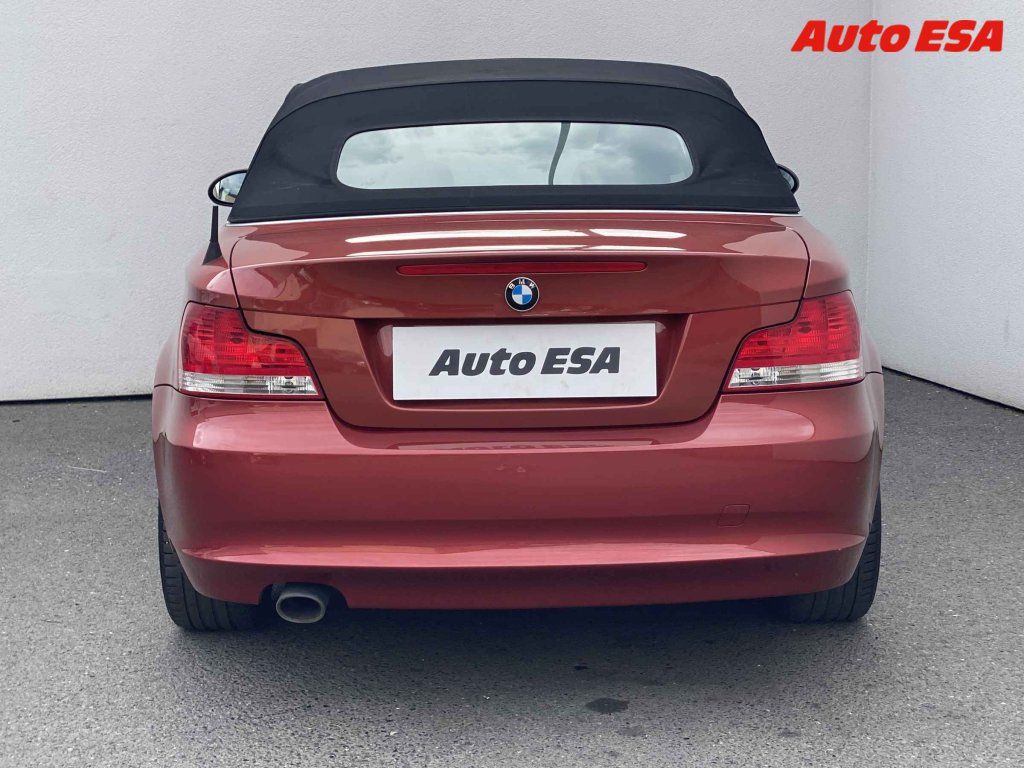 BMW Řada 1, 2.0d 123d,Xenon,AC,tempo - fotka 5