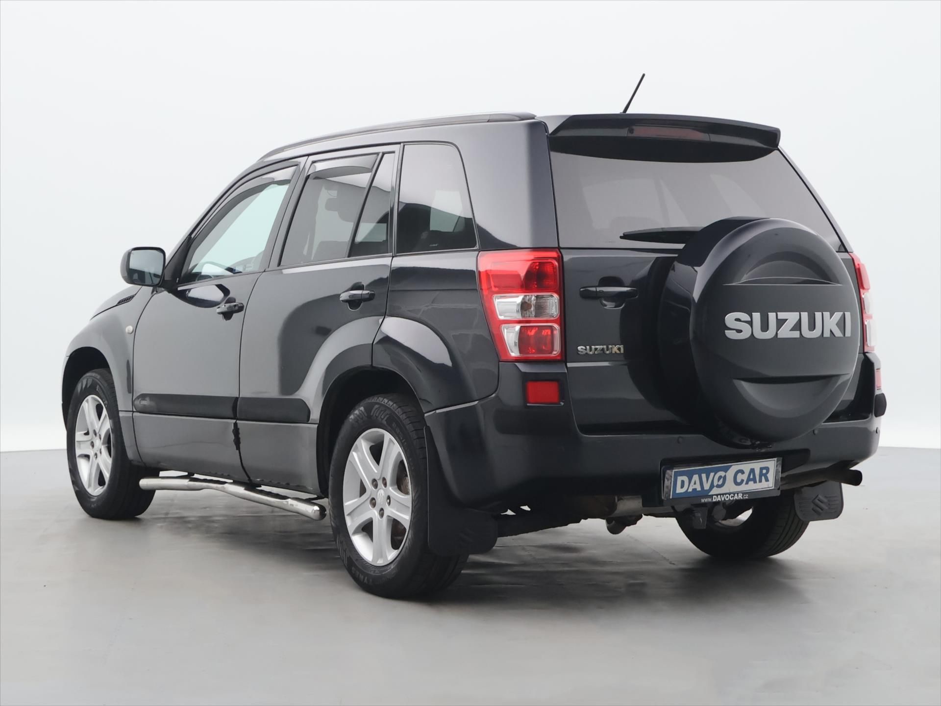 Suzuki Grand Vitara, 2,0 JLX 103kW Aut. CZ - fotka 5