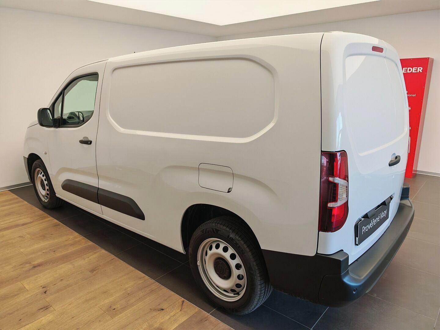 Toyota Proace City, 1.5 D-4D 130k Extra LWB Active - fotka 6