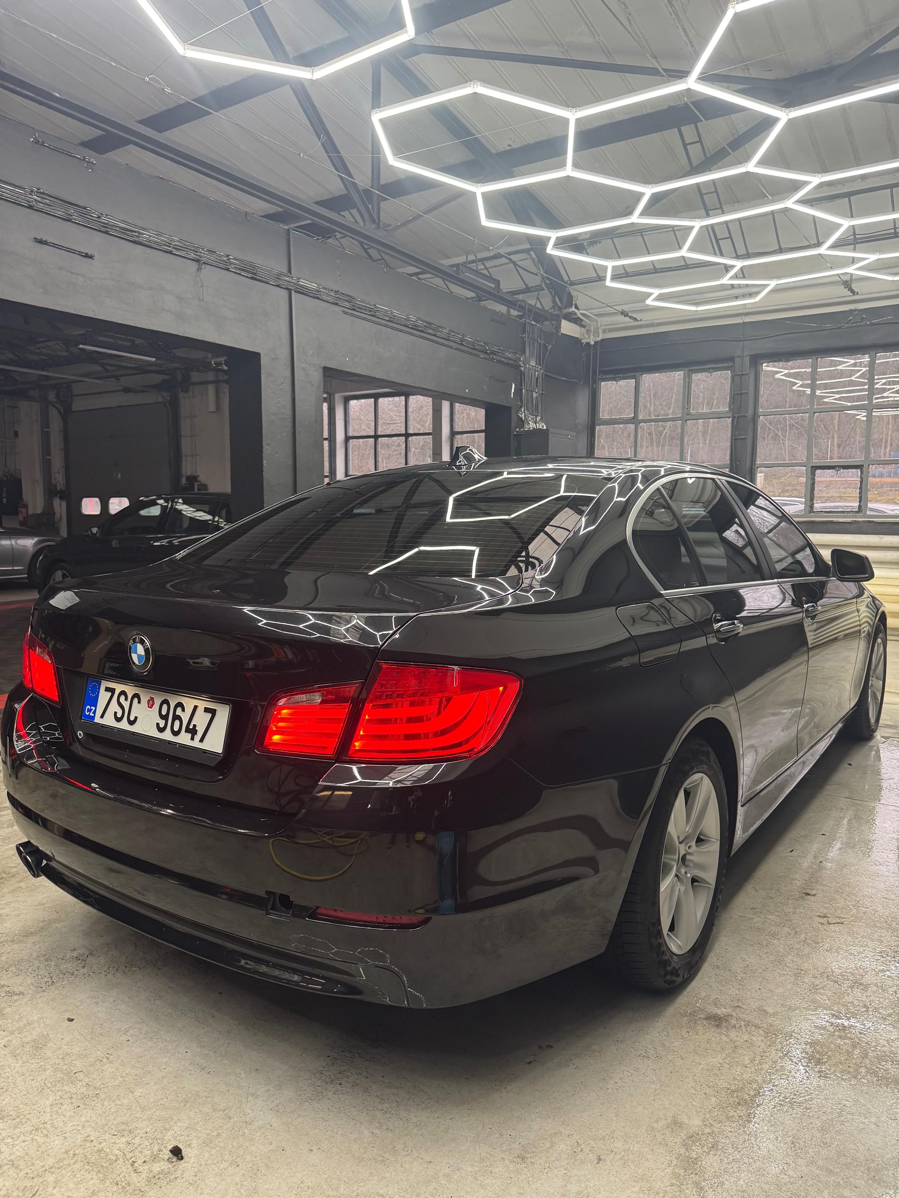 BMW Řada 5, BMW 5 F10 3.0 - fotka 3