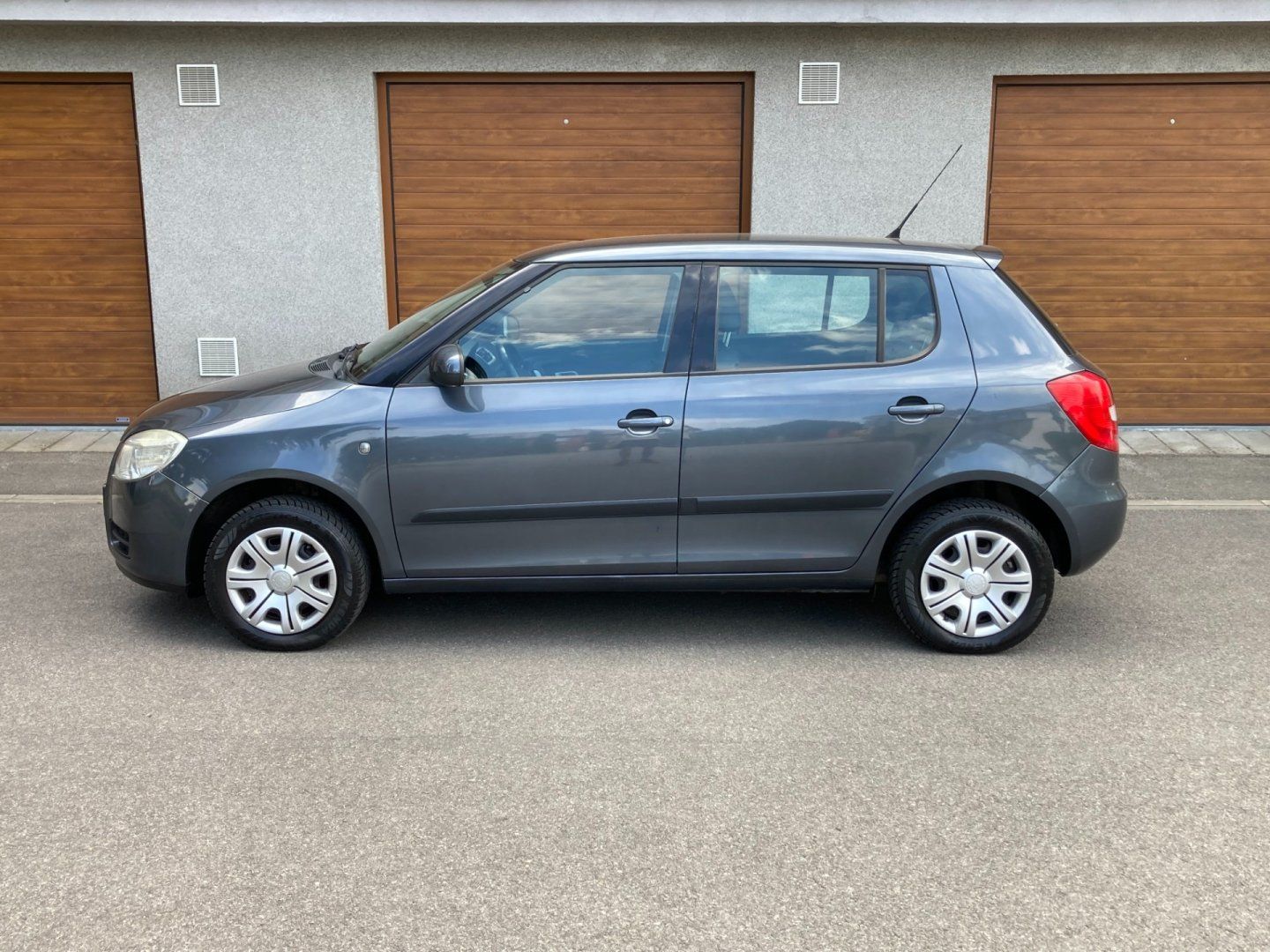 Škoda Fabia, 1,4 16V velmi dobrý stav - fotka 5