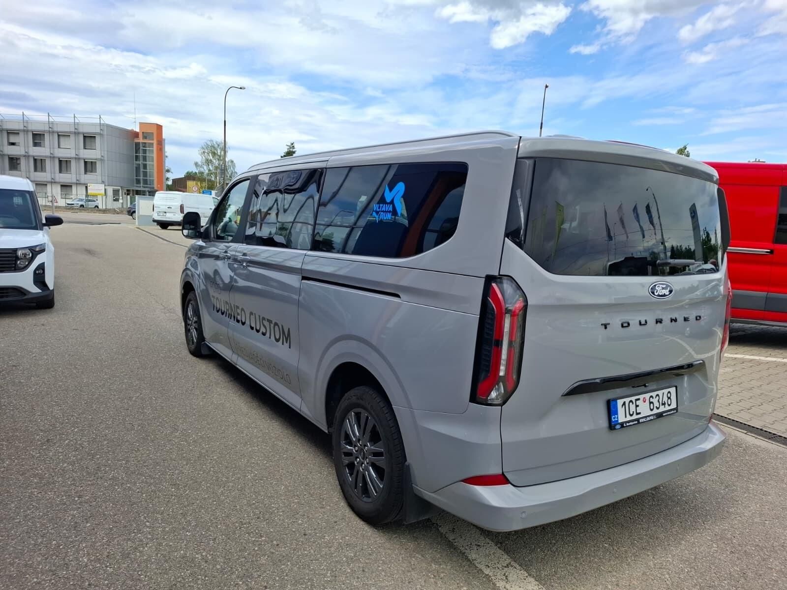 Ford Tourneo Custom, Titanium L2, Tourneo, 2.0 EcoB - fotka 5