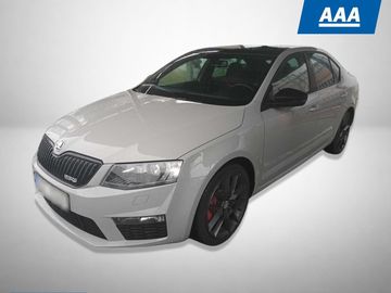 RS 2.0 TSI, Automatická klima