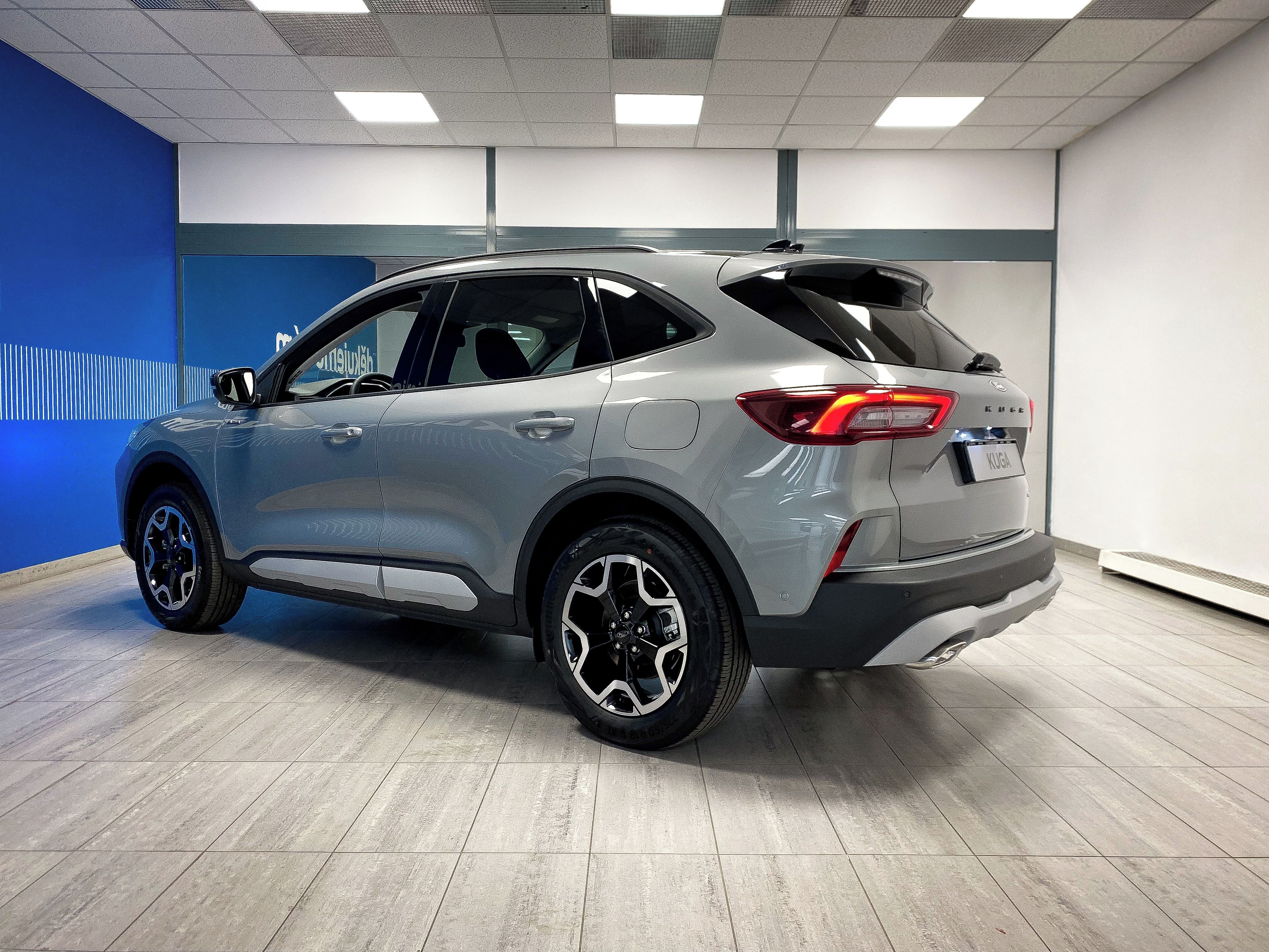 Ford Kuga, 2,5 Duratec HEV Active X AWD - fotka 3
