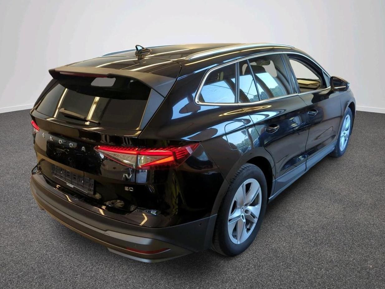 Škoda Enyaq, 150kw, iV80 19ALU SOH 96% - fotka 4