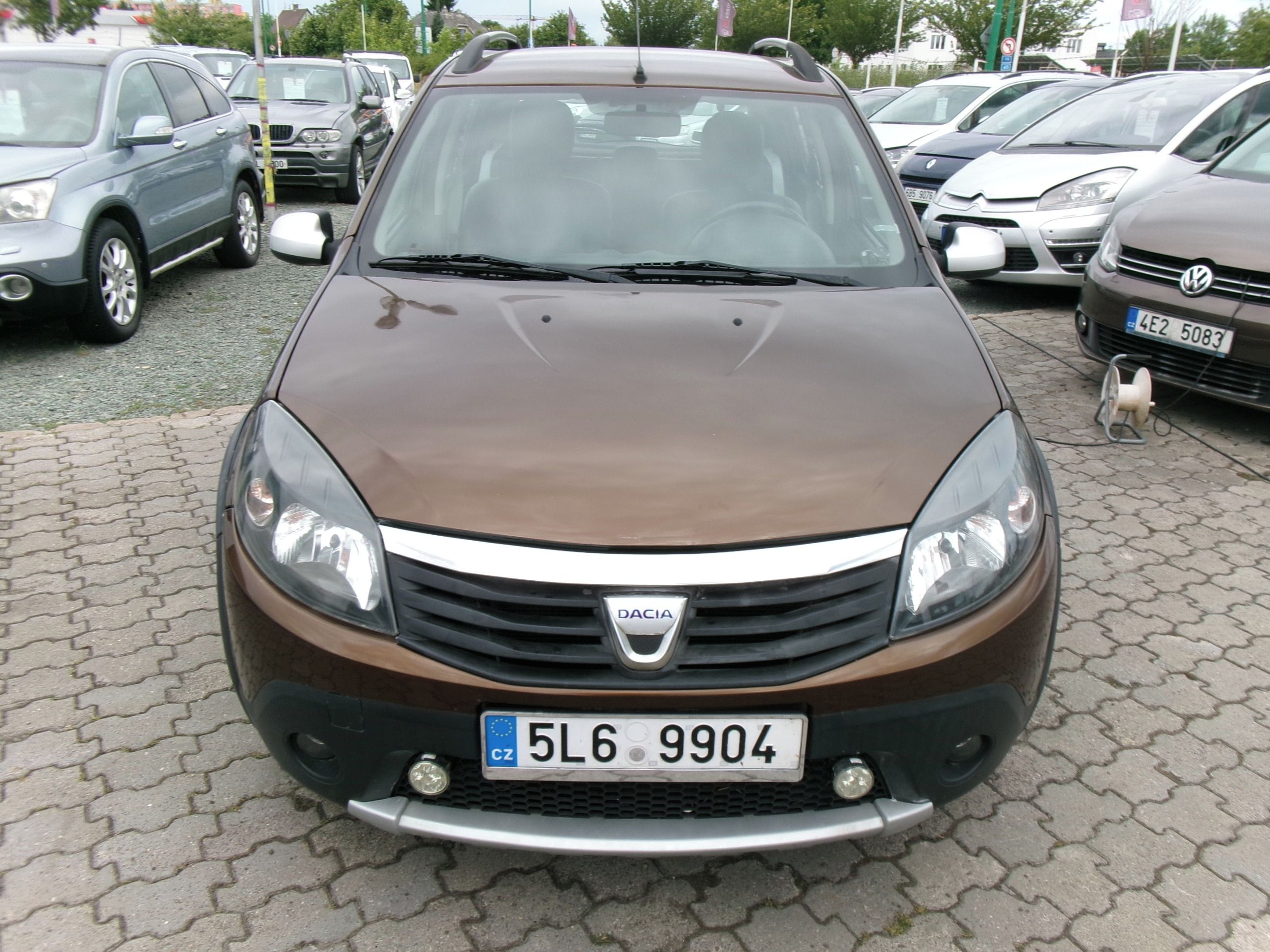 Dacia Sandero, 1.6i Stepway,LPG do 2033 - fotka 2
