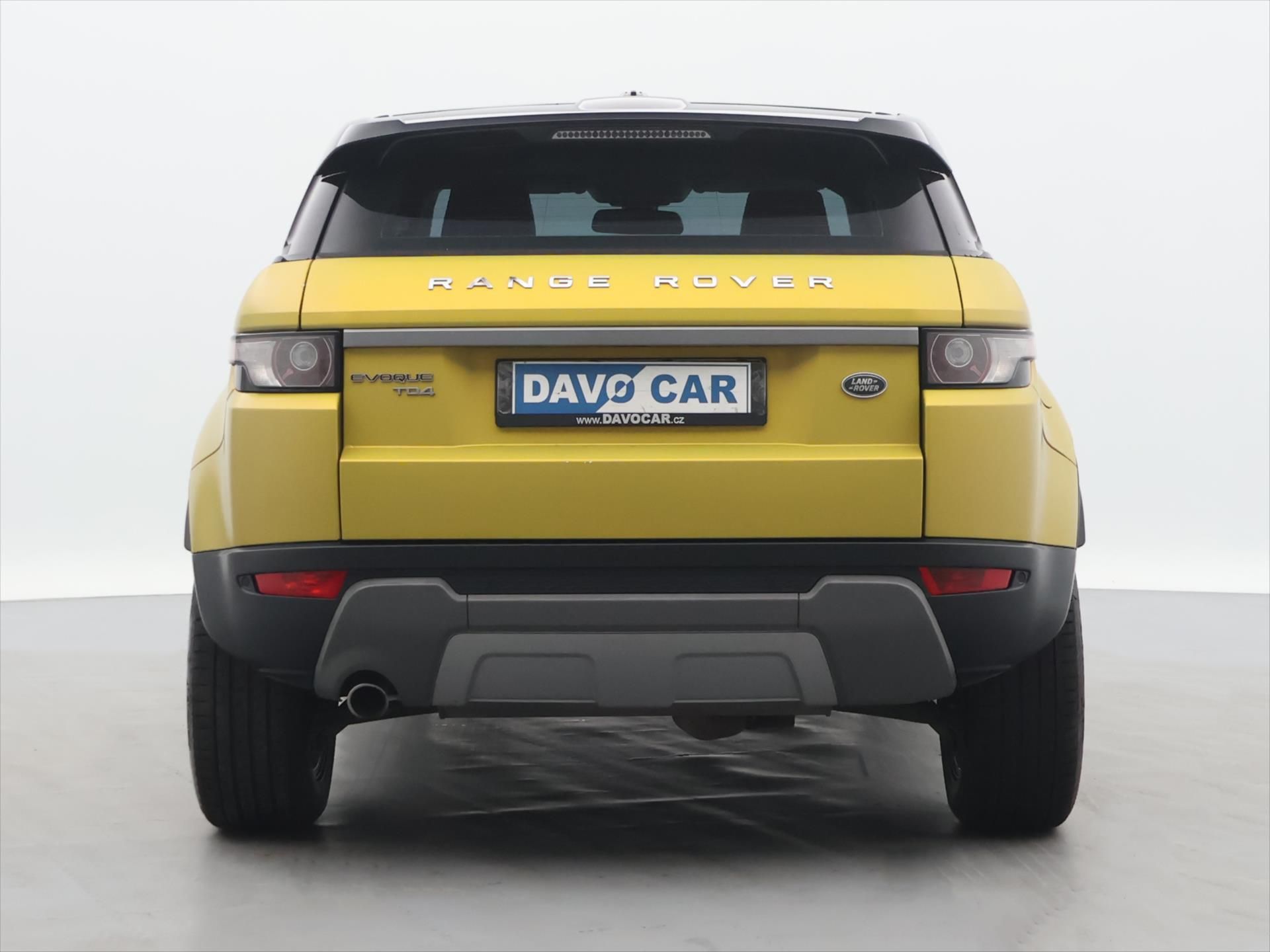 Land Rover Range Rover, 2,2 TD4 Prestige CZ 1.maj DPH - fotka 6