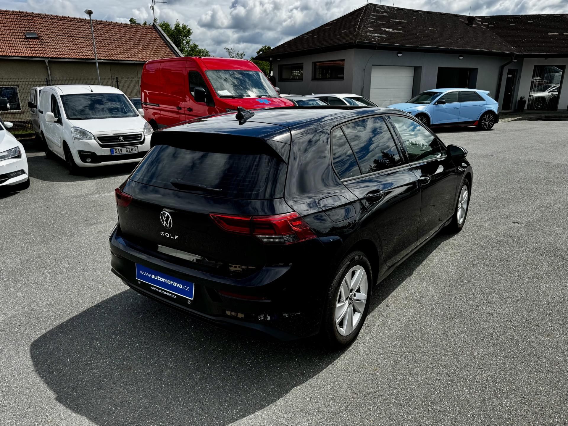 Volkswagen Golf, 1.0 TSI 81 KW LIFE - CZ - DPH - fotka 6